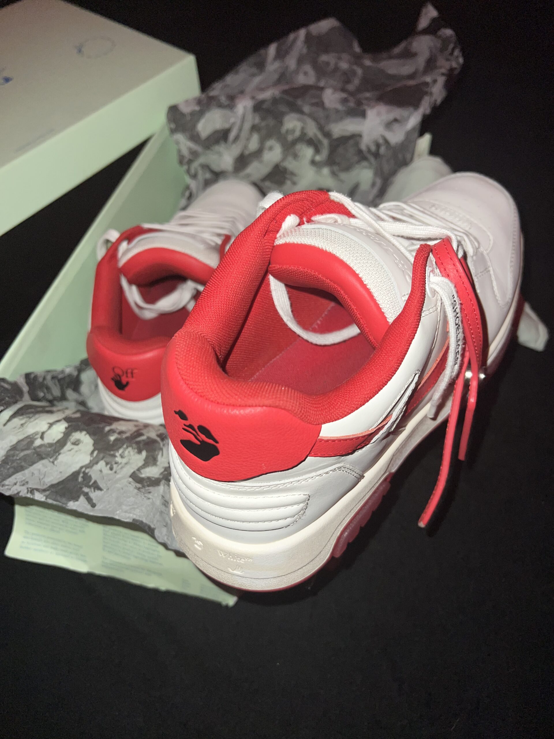 Off-White Out Of Office (US 10) - Image 7