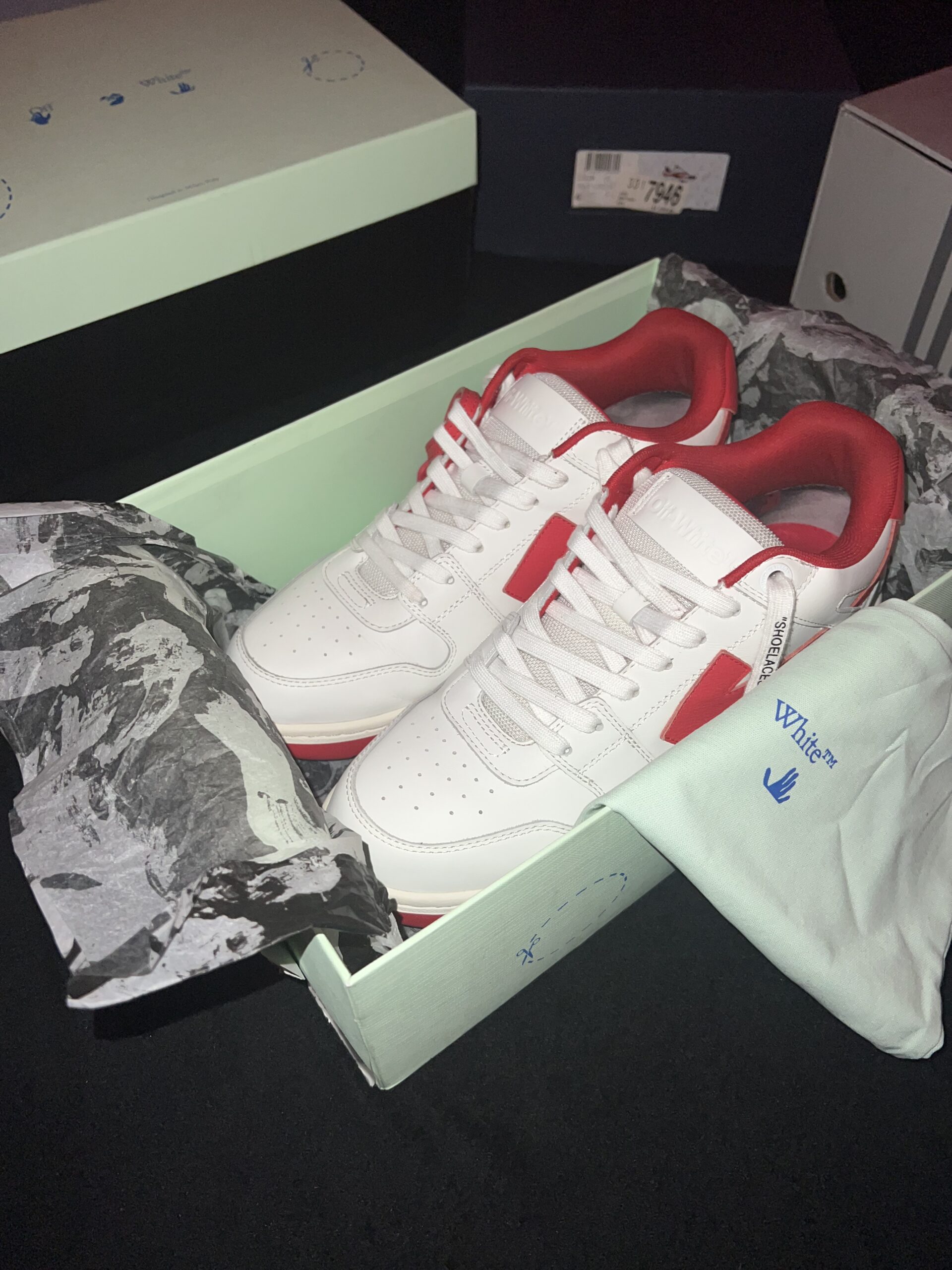 Off-White Out Of Office (US 10) - Image 11