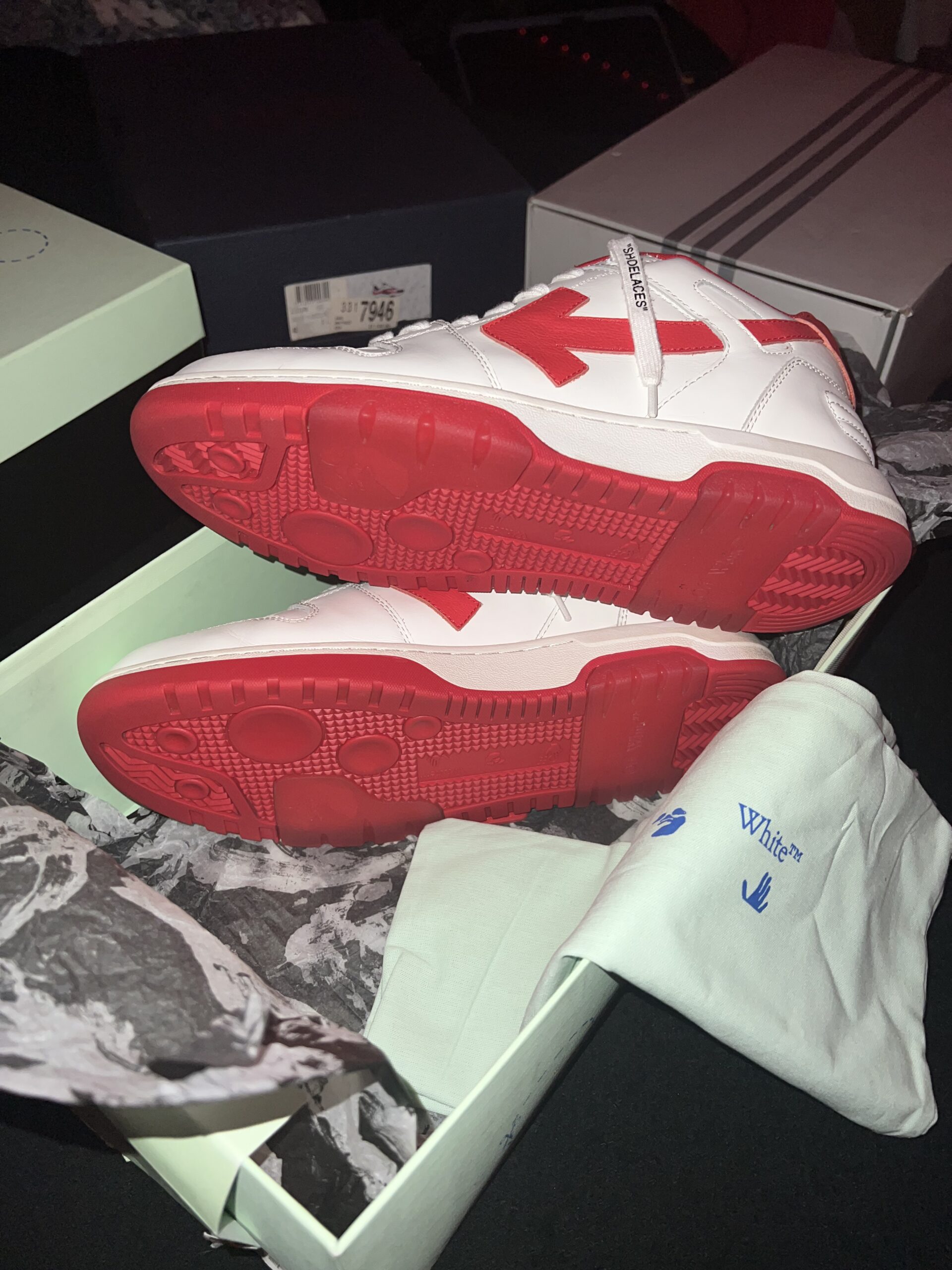 Off-White Out Of Office (US 10) - Image 12