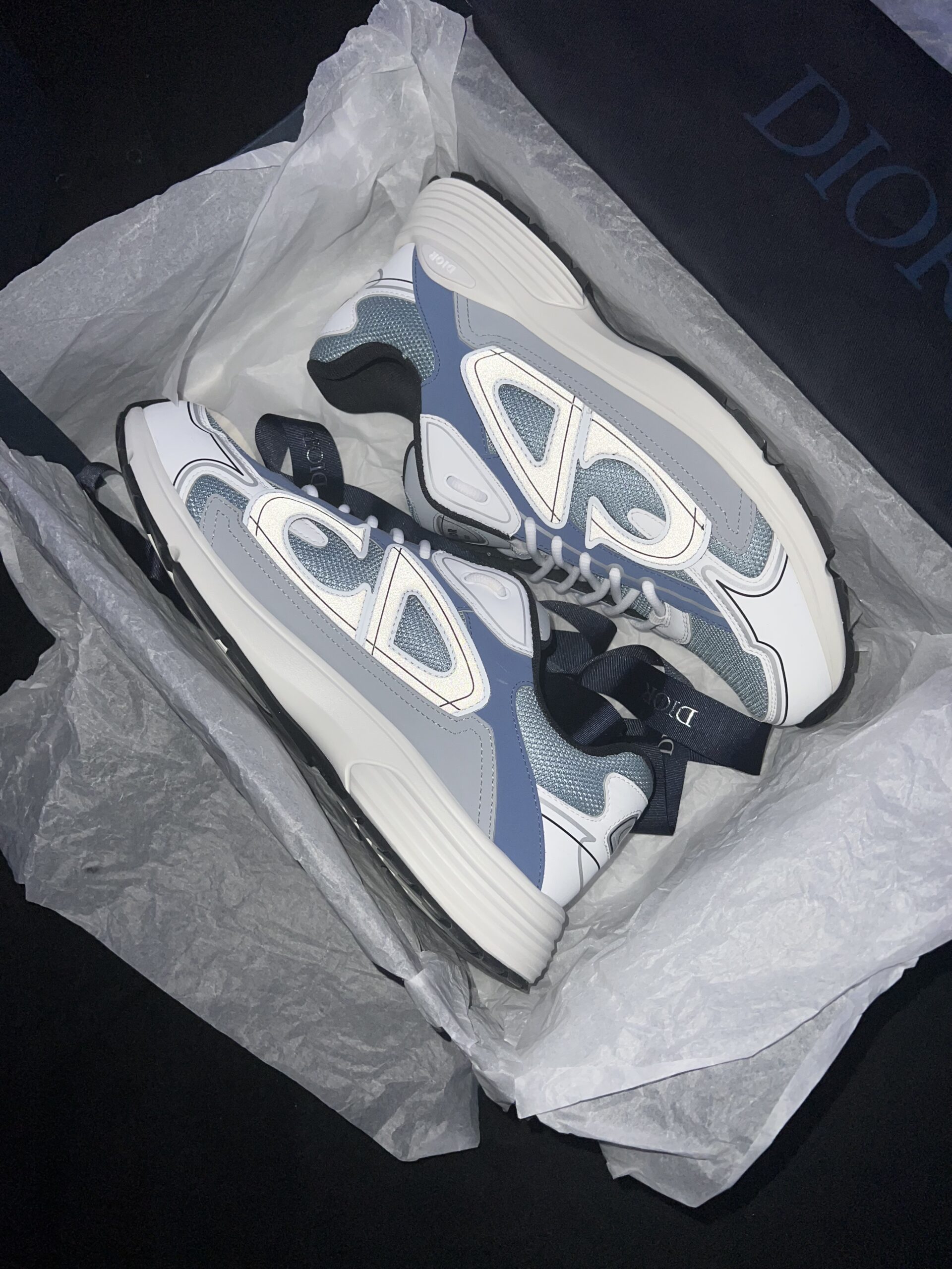 Christian Dior B30 (US 12) - Image 2