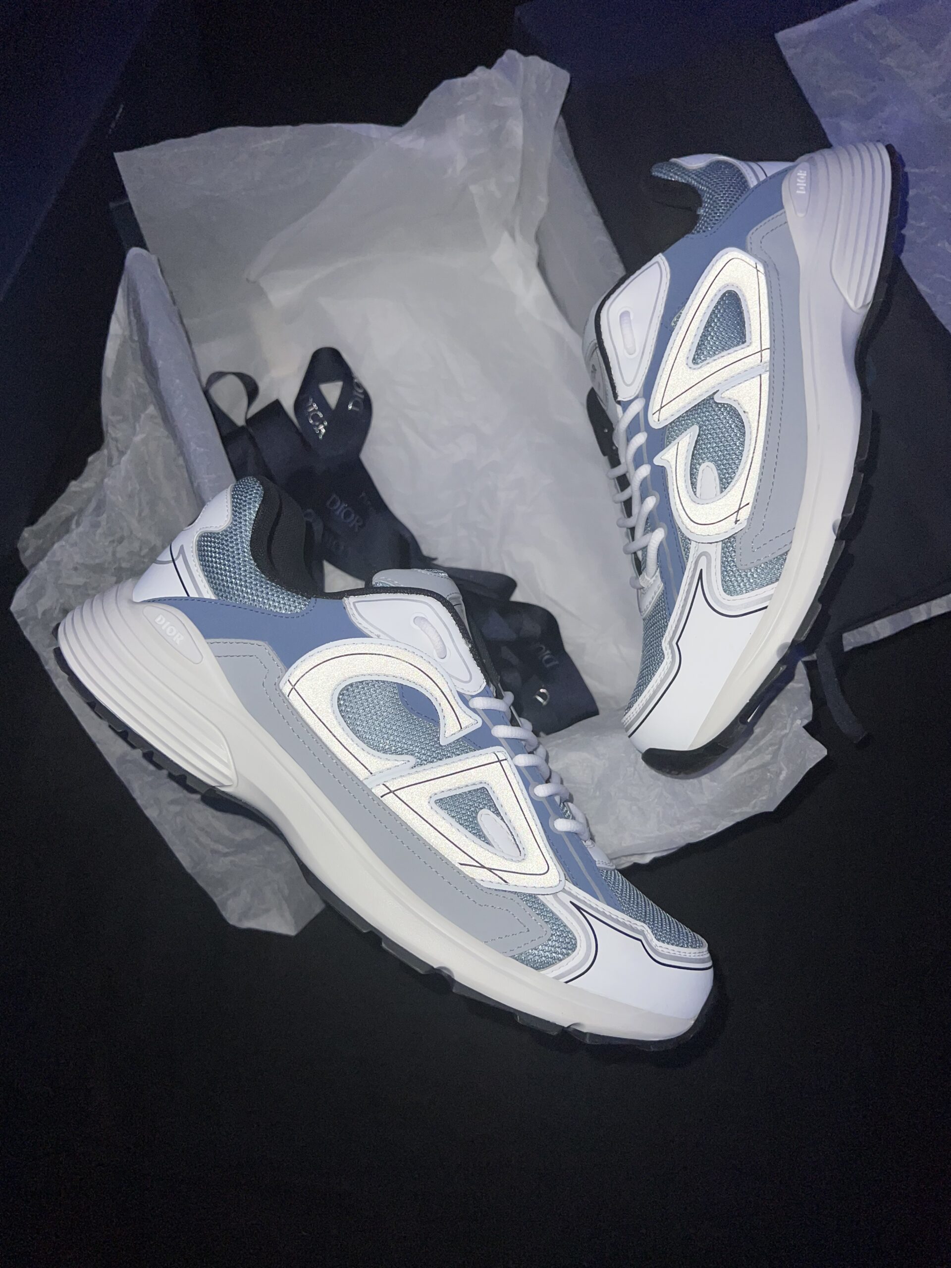 Christian Dior B30 (US 12) - Image 3