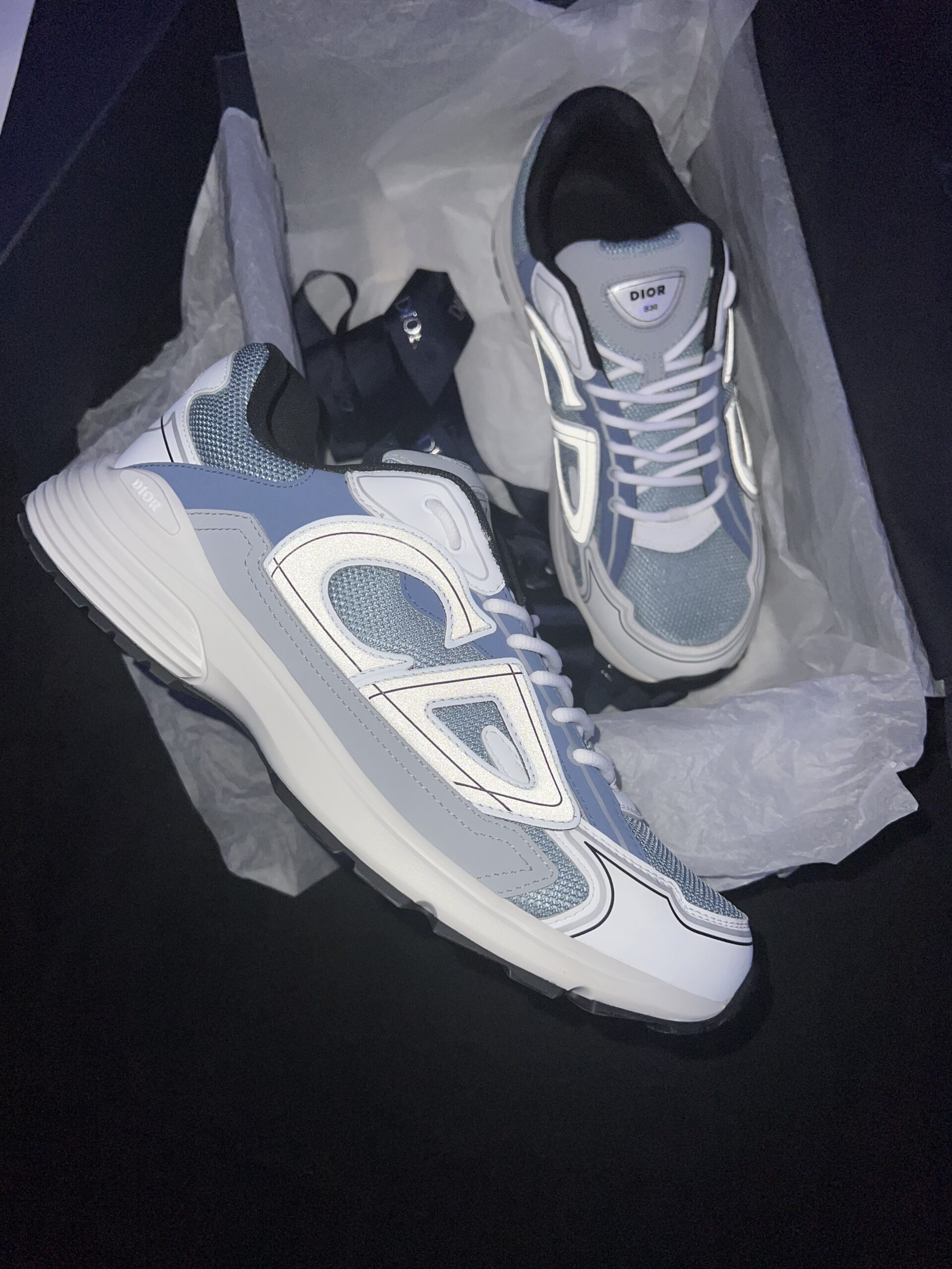 Christian Dior B30 (US 12) - Image 4