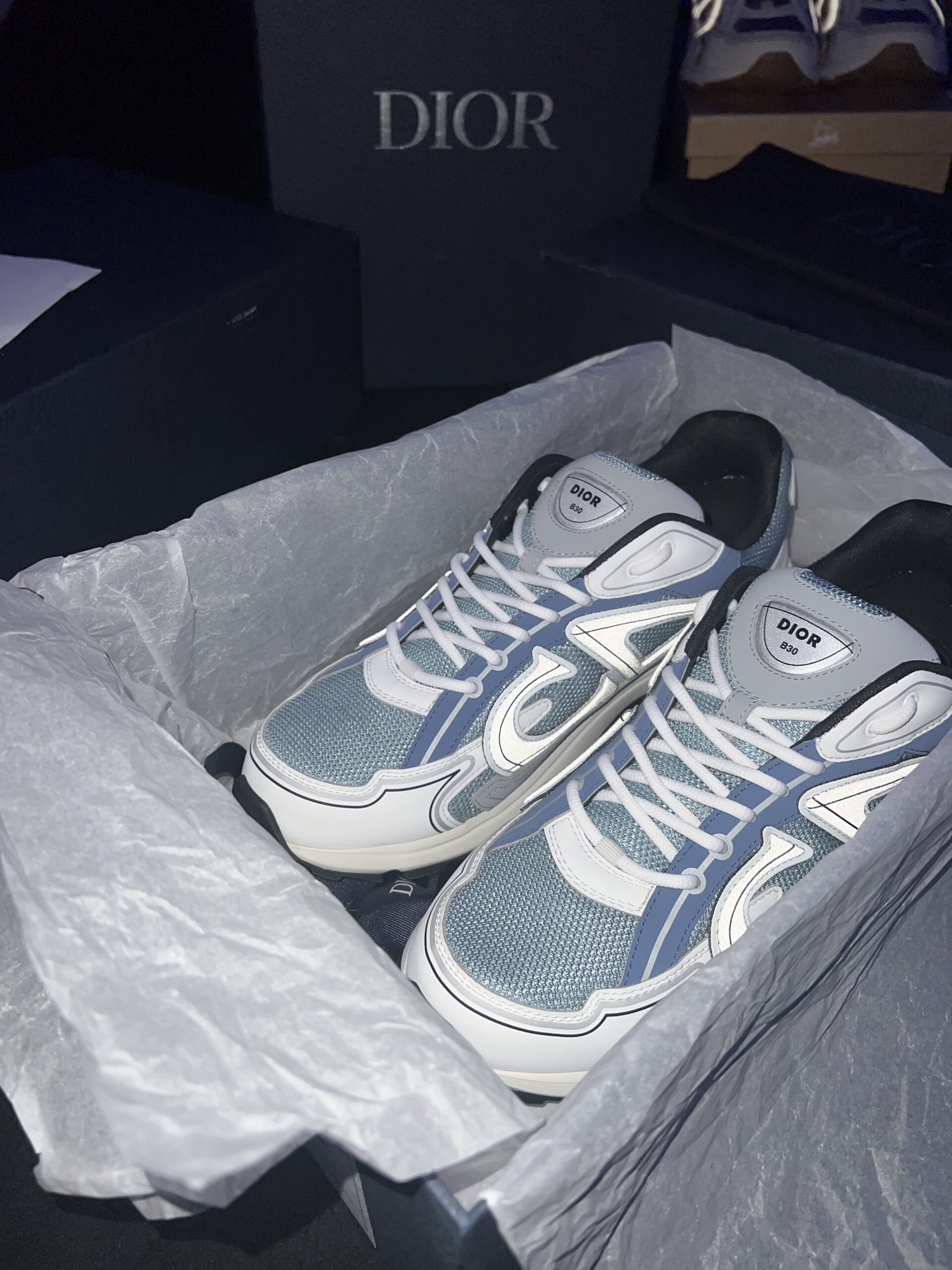 Christian Dior B30 (US 12) - Image 12