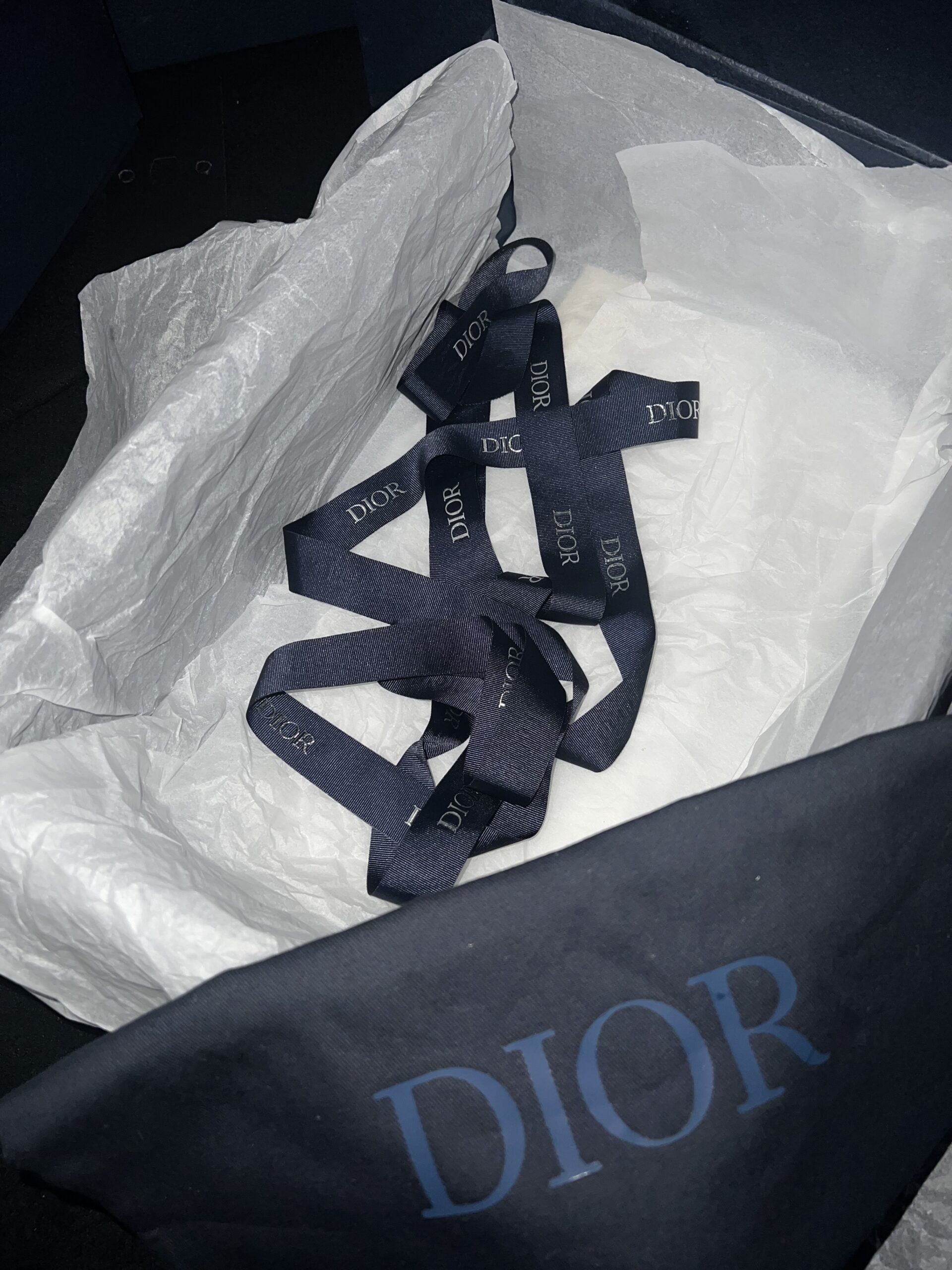 Christian Dior B30 (US 12) - Image 17