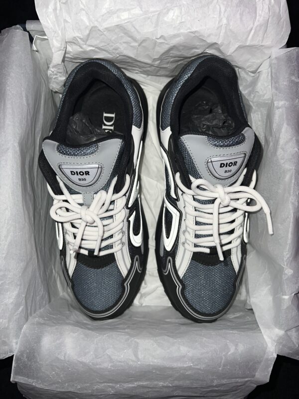 Christian Dior B30 (US 9) - Image 7