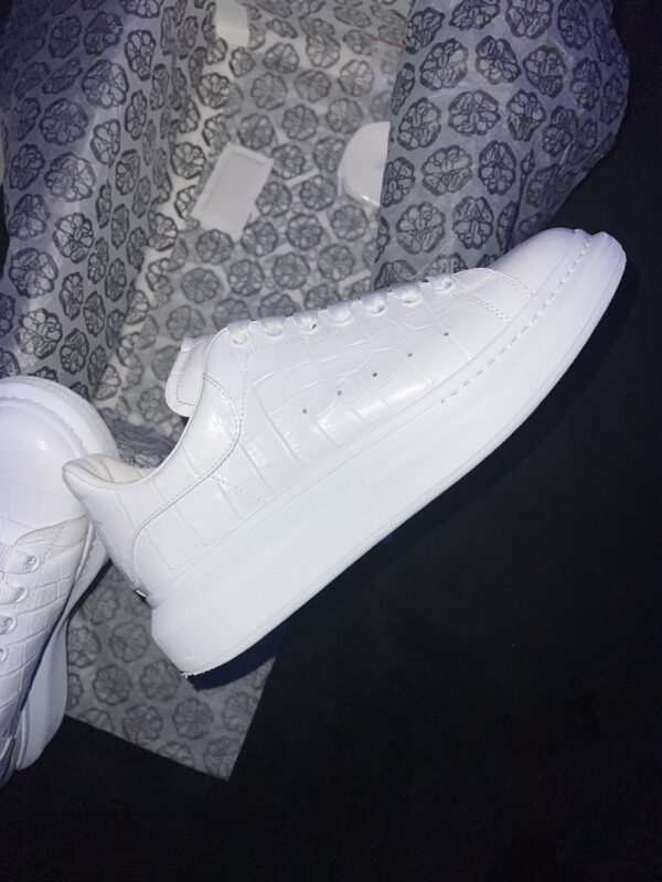 Alexander McQueen Oversized (US 9.5) - Image 9