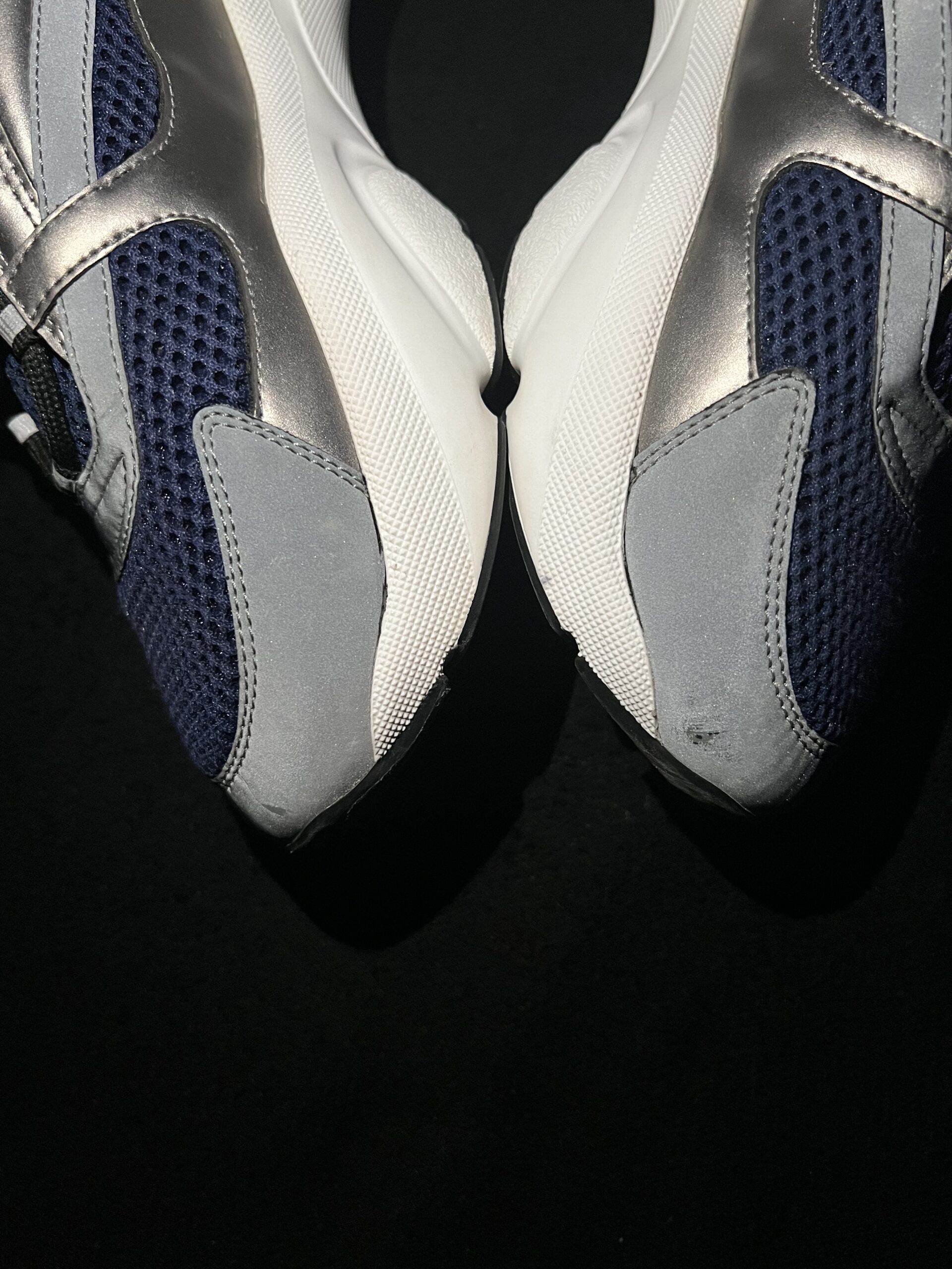 Christian Dior B22 (US 10) - Image 4