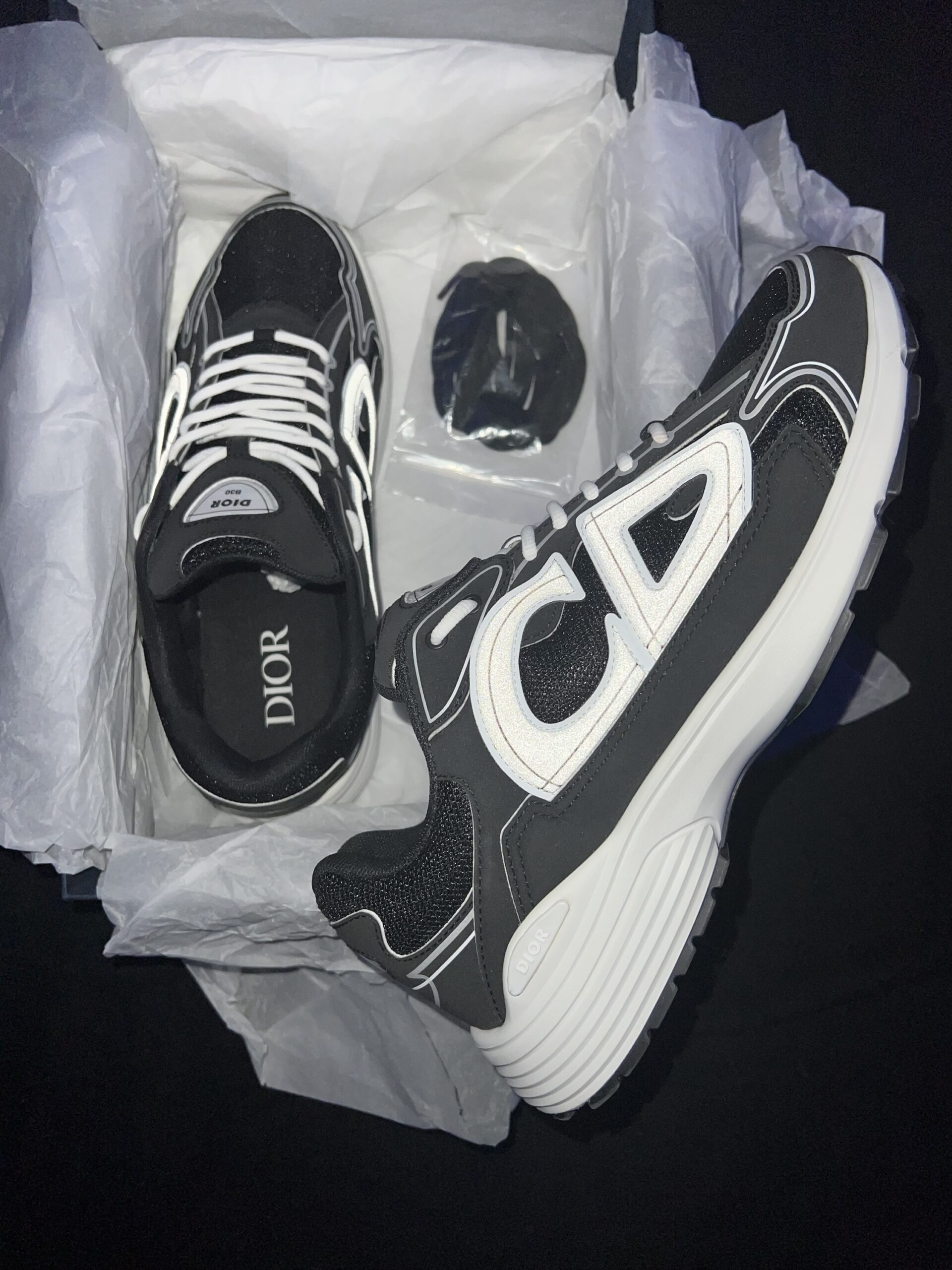 Christian Dior B30 (US 12) - Image 6