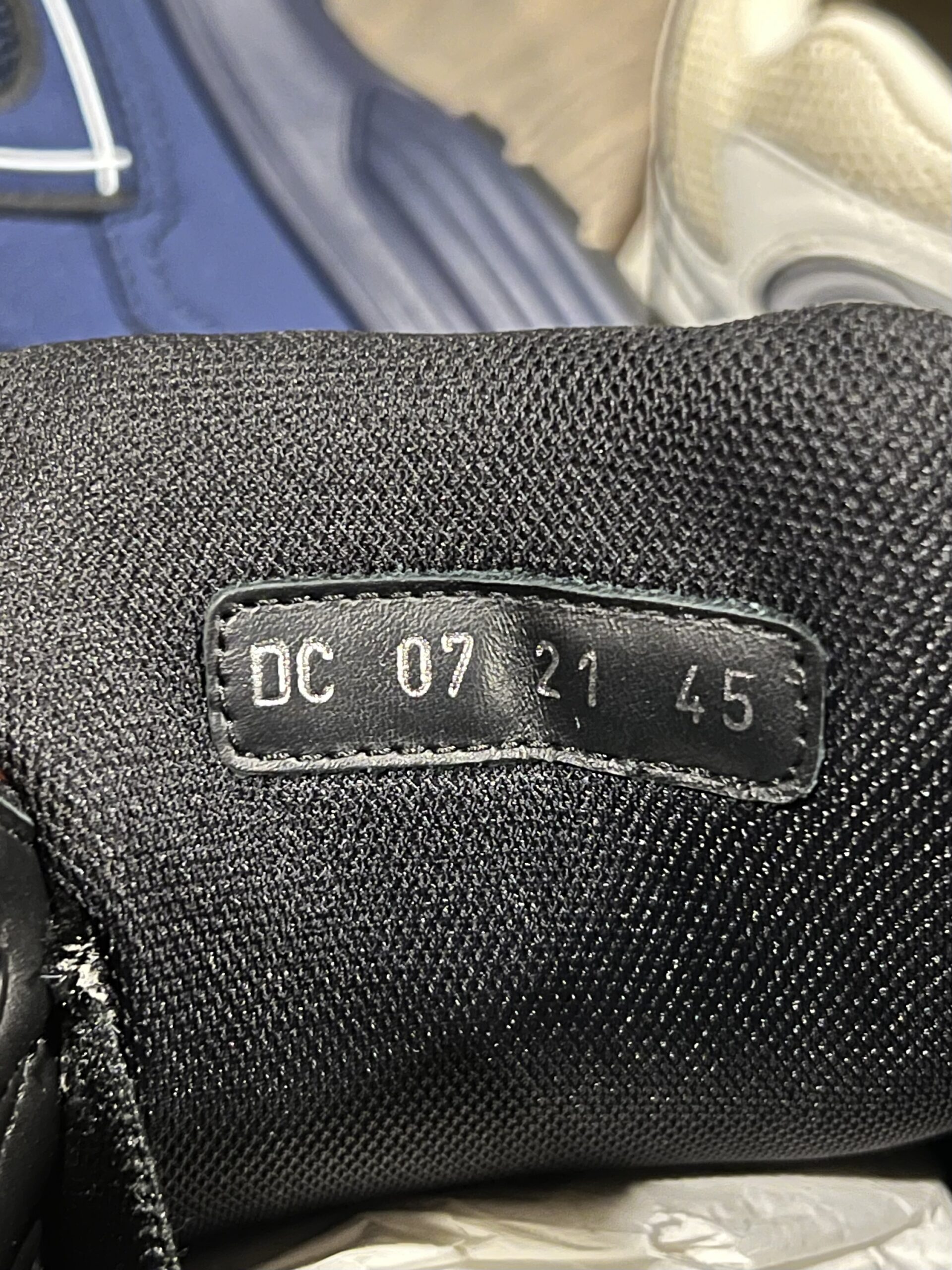 Christian Dior B30 (US 12) - Image 15