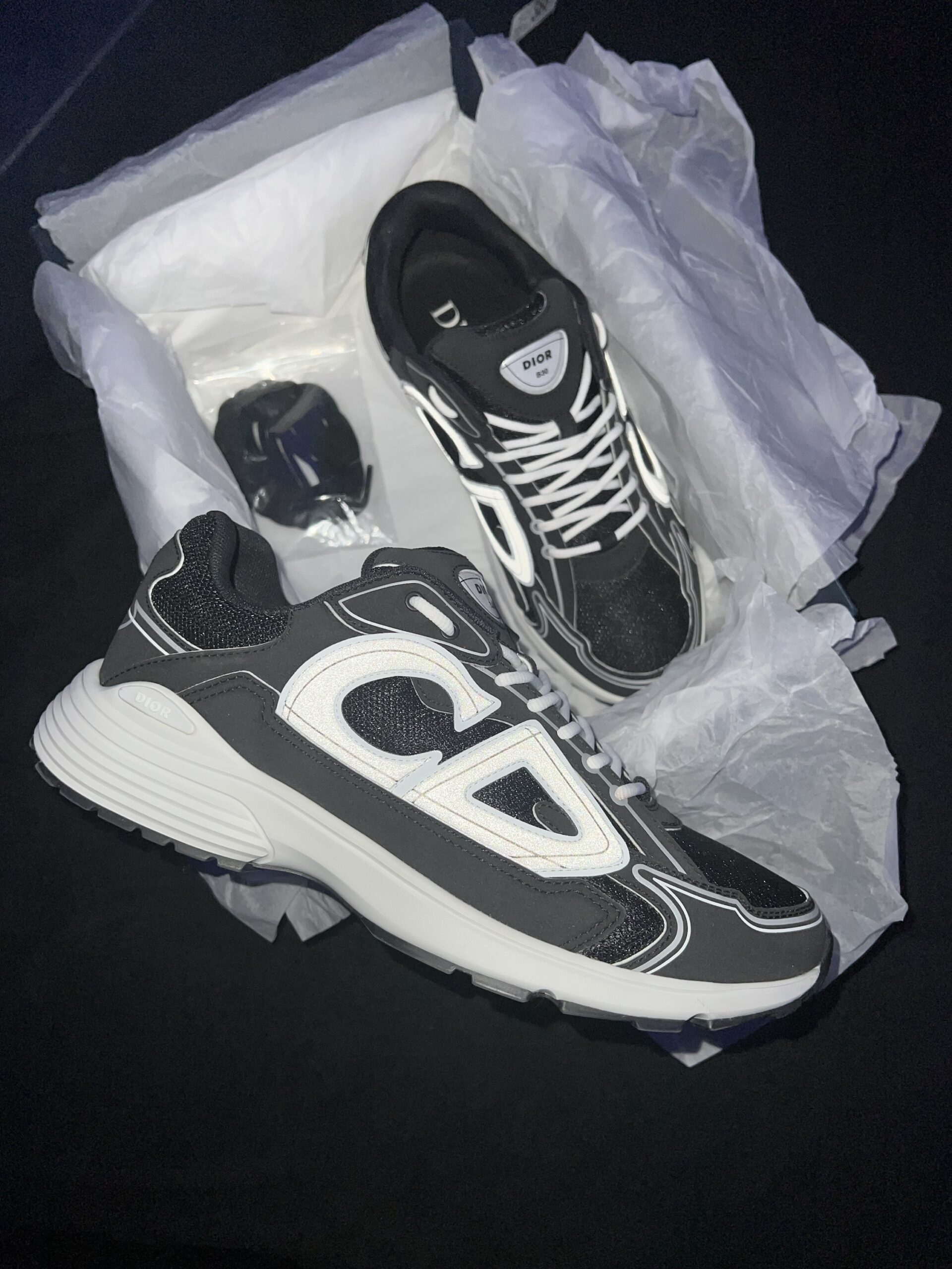 Christian Dior B30 (US 12) - Image 4