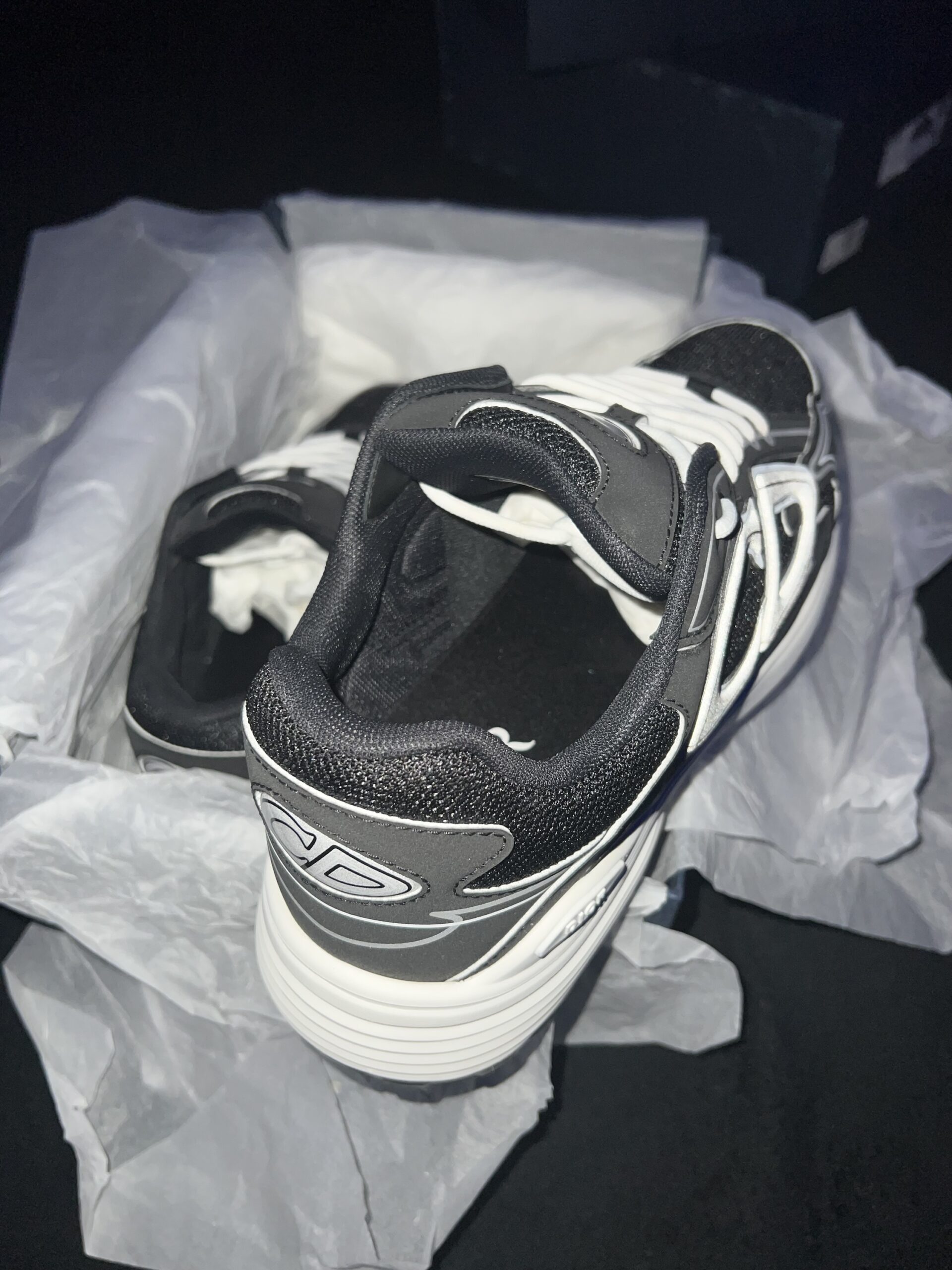 Christian Dior B30 (US 12) - Image 7