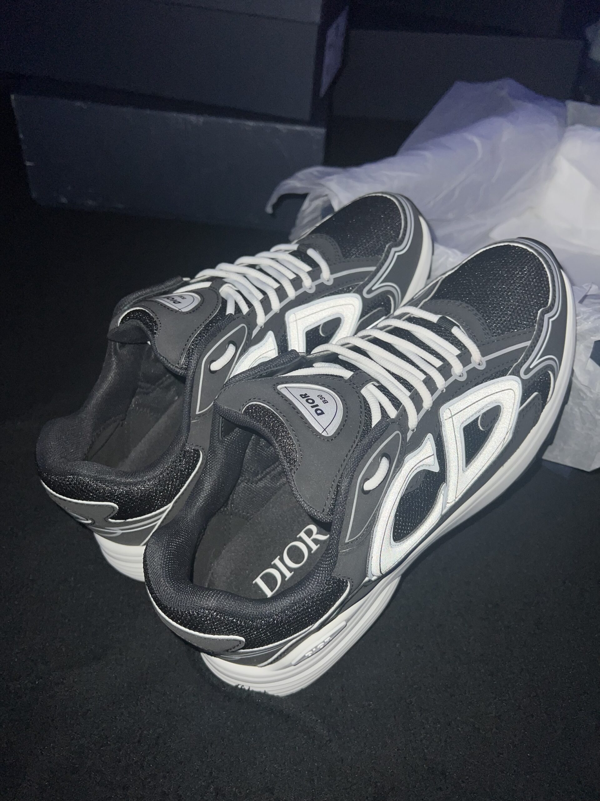 Christian Dior B30 (US 12) - Image 8