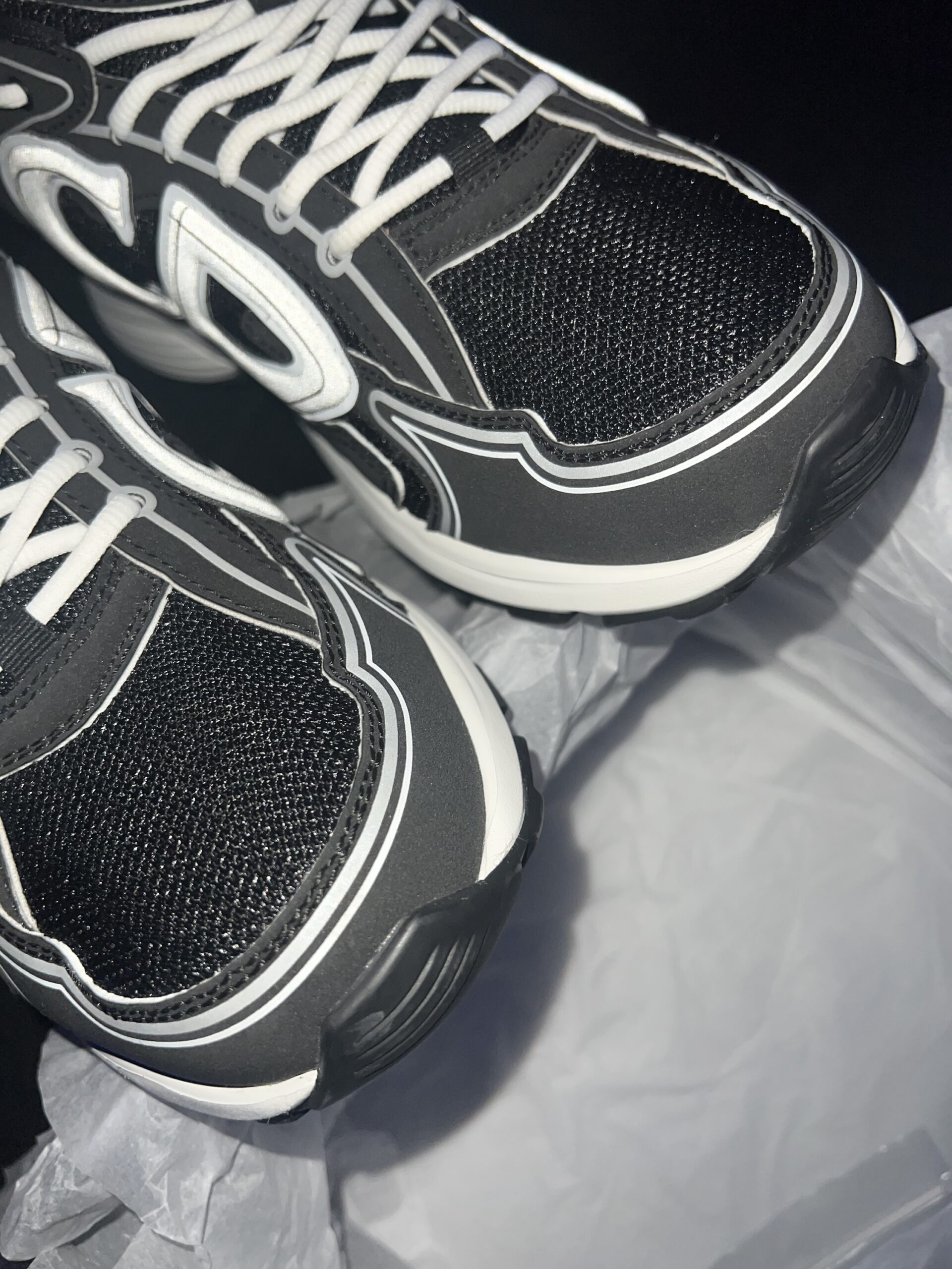 Christian Dior B30 (US 12) - Image 10