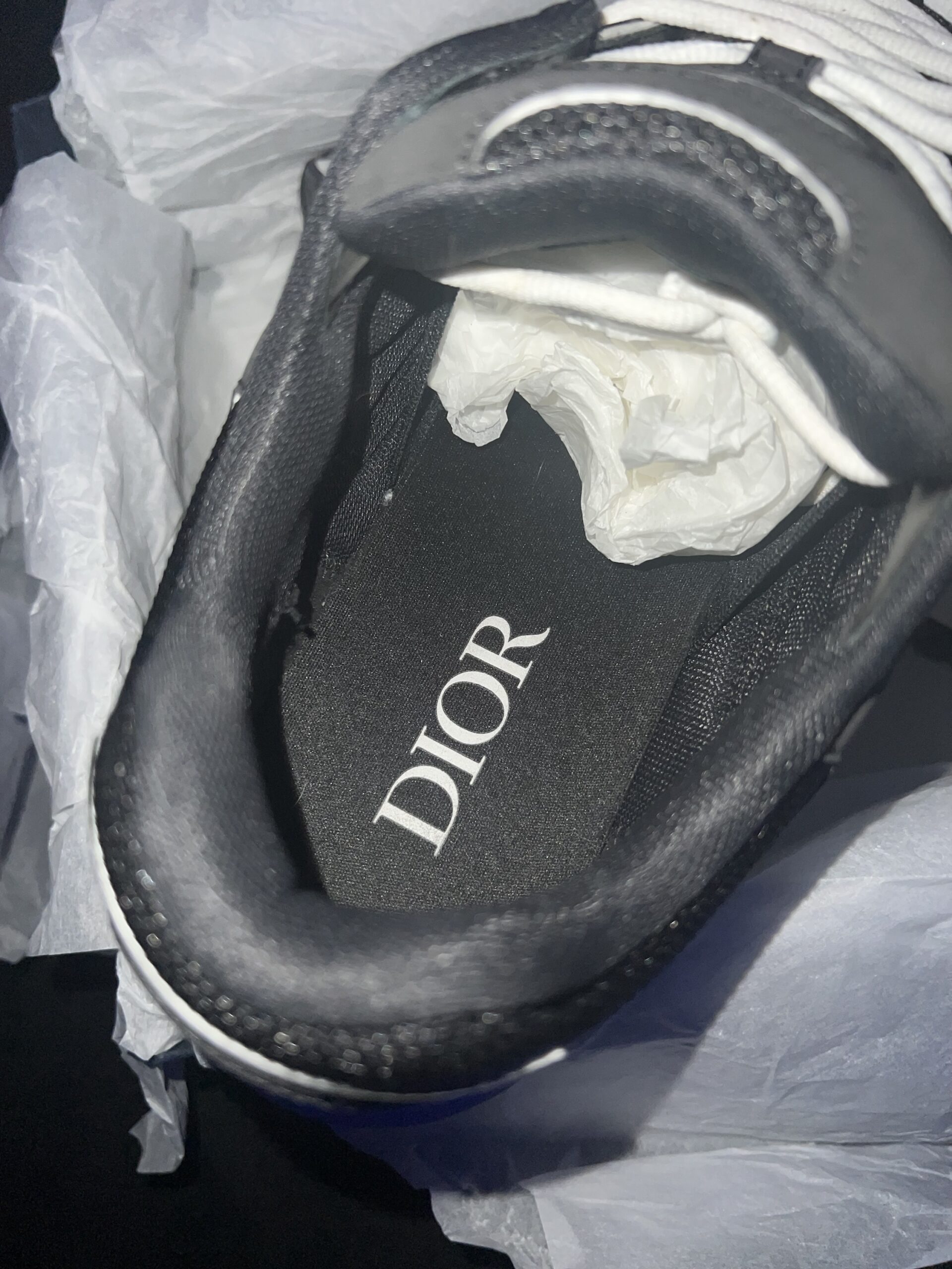 Christian Dior B30 (US 12) - Image 13