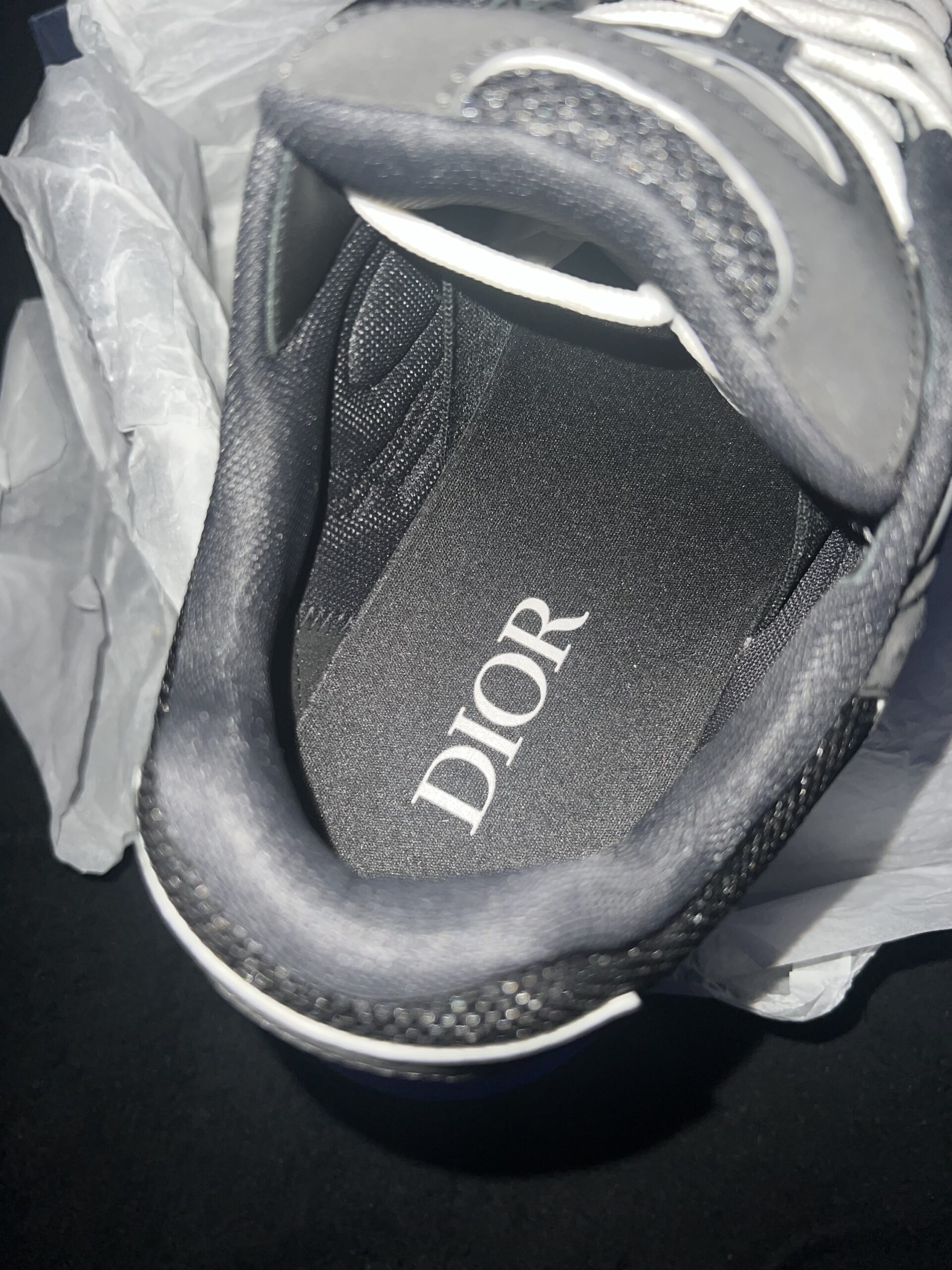 Christian Dior B30 (US 12) - Image 14