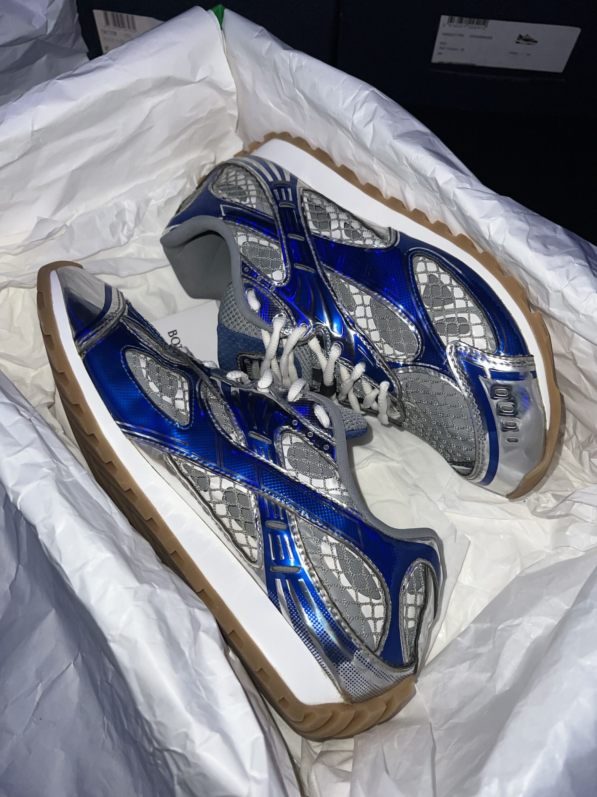 Bottega Veneta Orbit (US 10) - Image 3