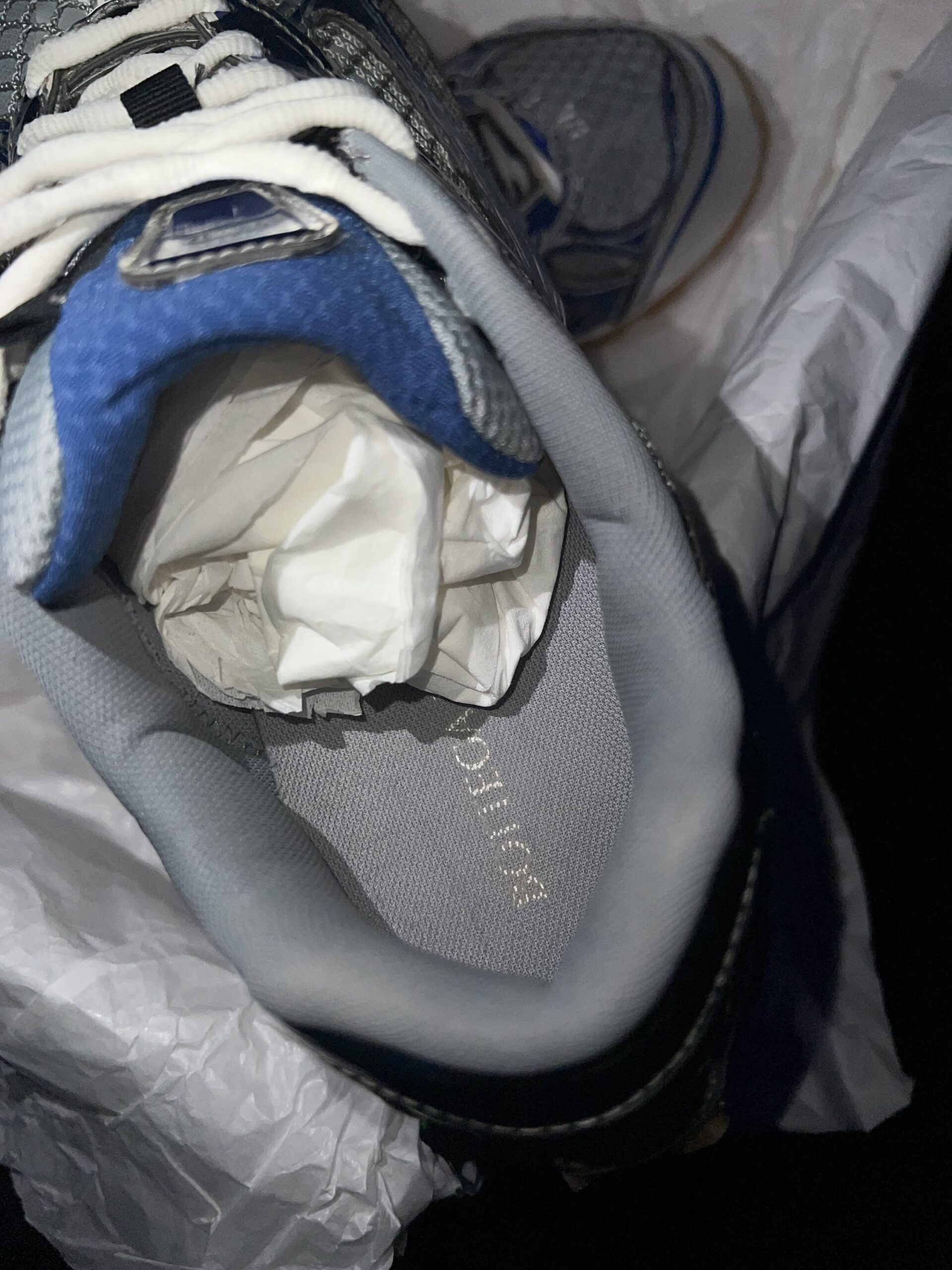 Bottega Veneta Orbit (US 10) - Image 17