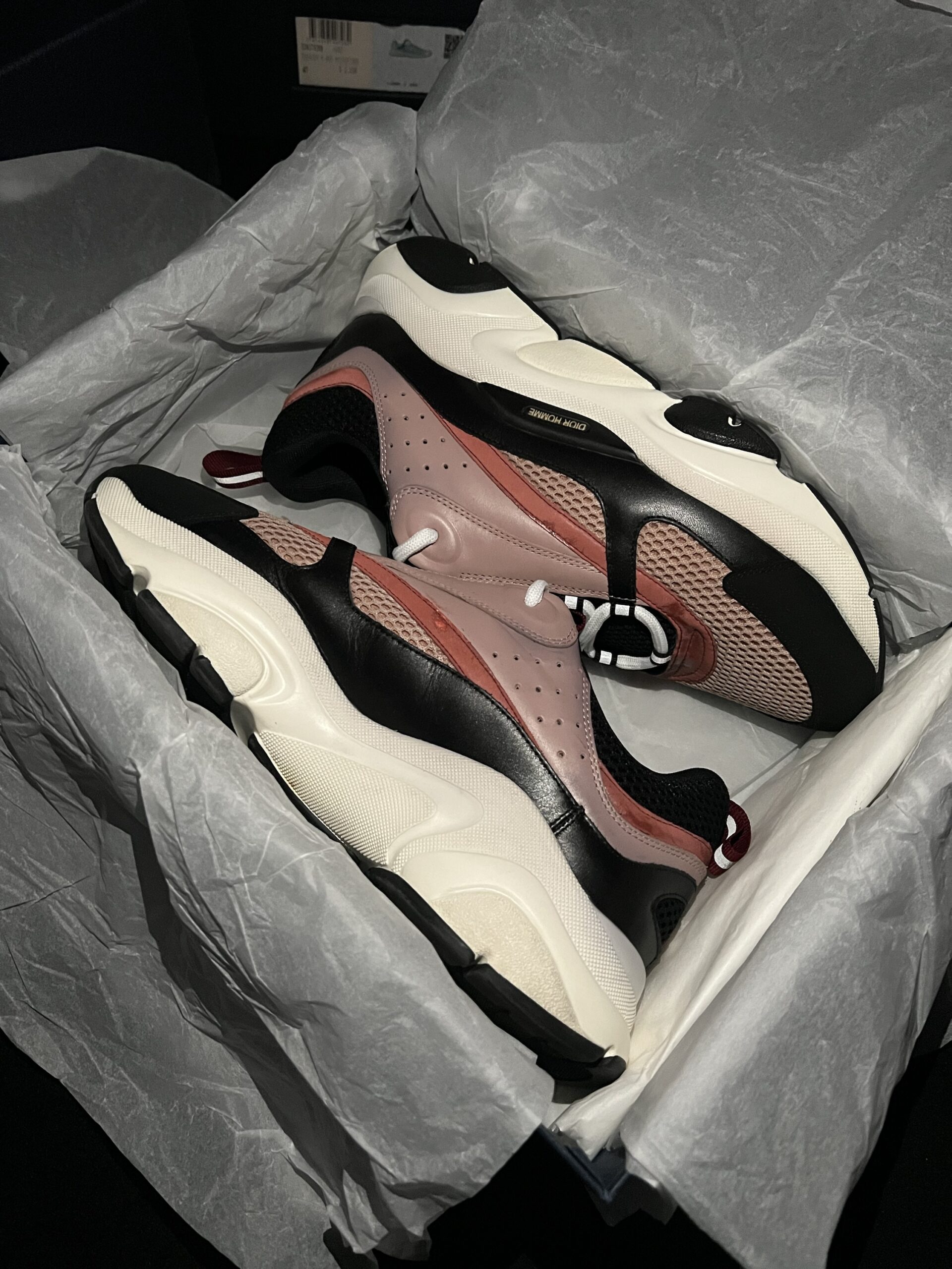 Christian Dior B22 (US 11) - Image 2