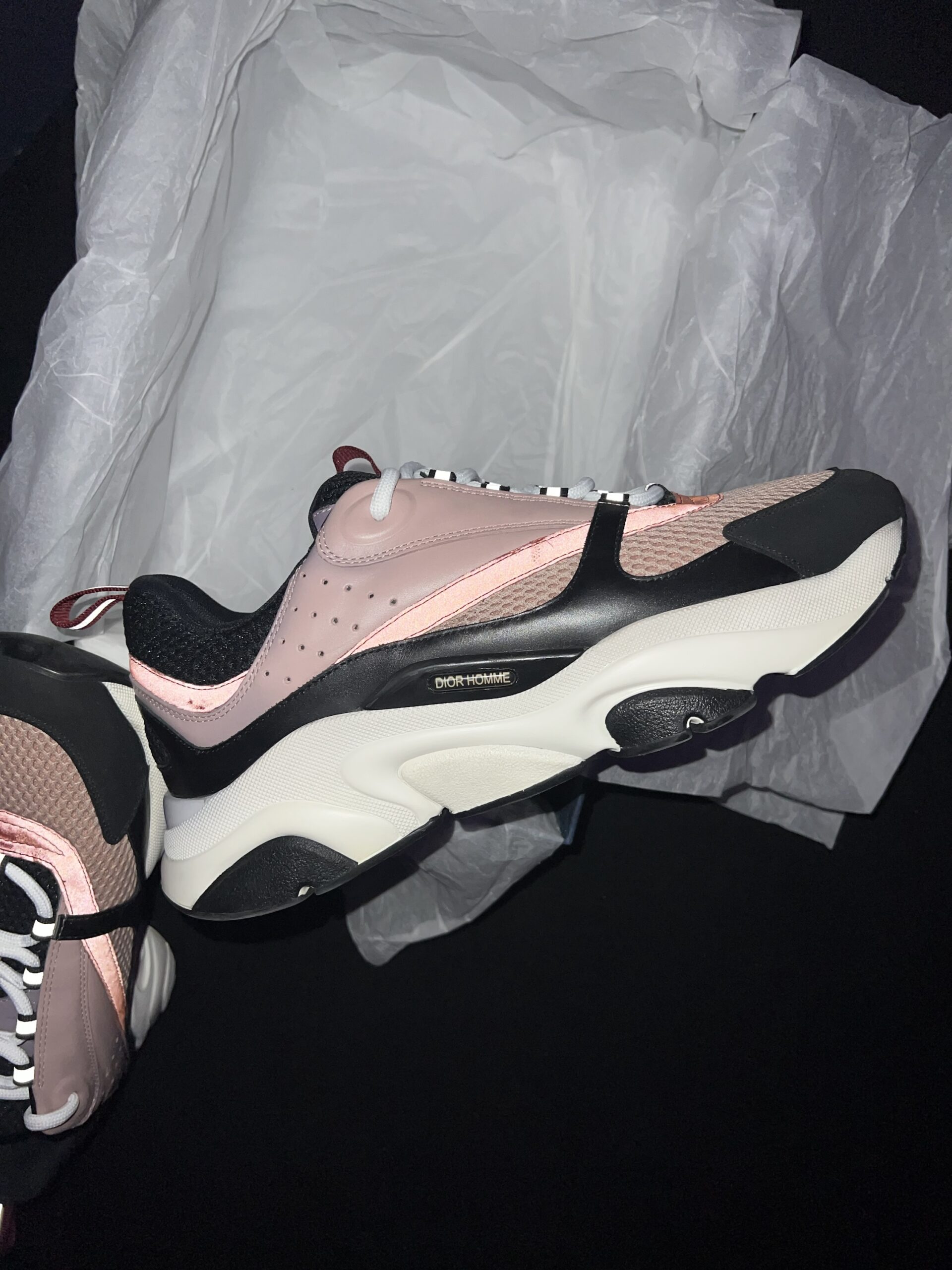 Christian Dior B22 (US 11) - Image 9