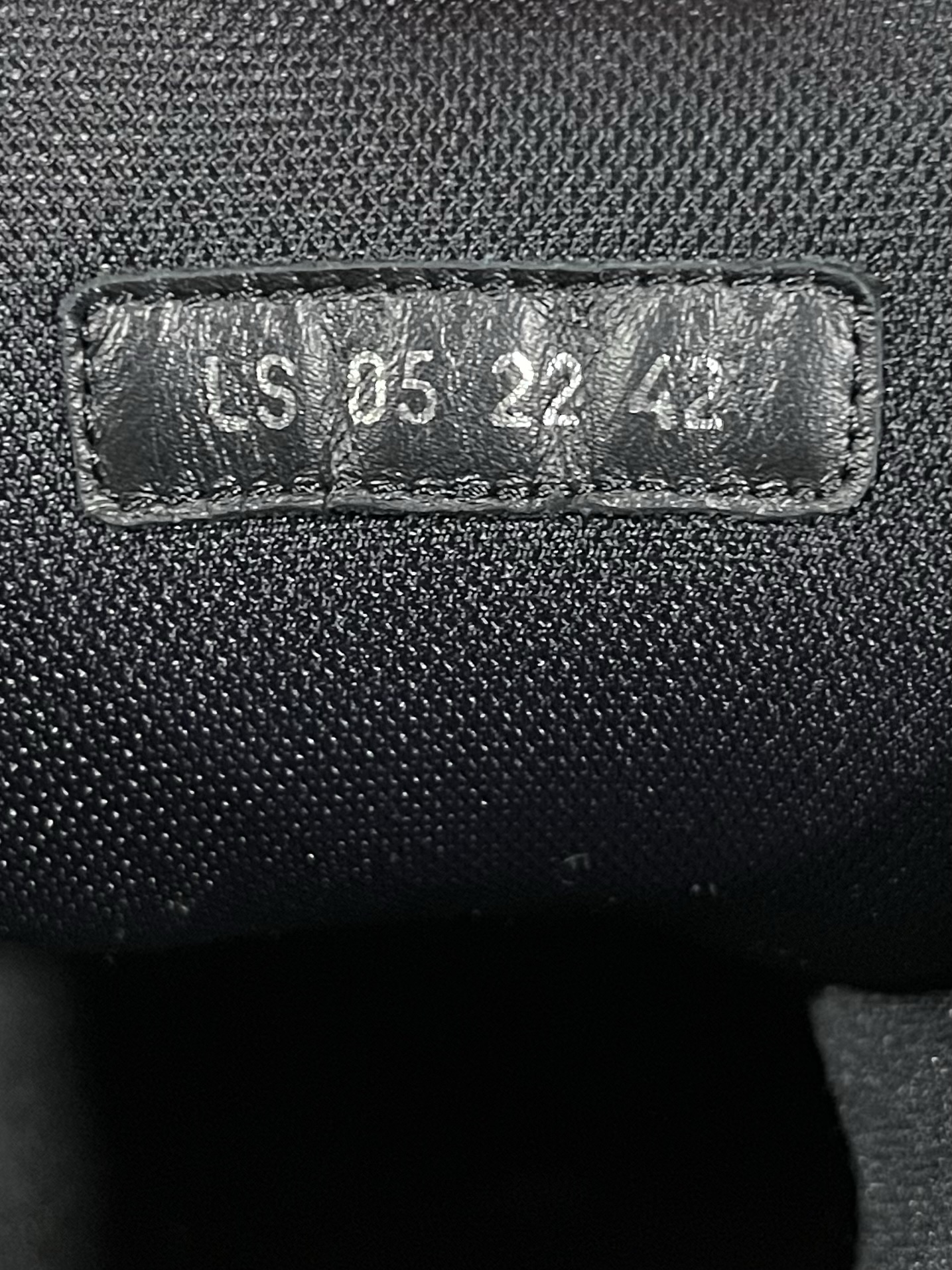 Christian Dior B30 (US 9) - Image 15