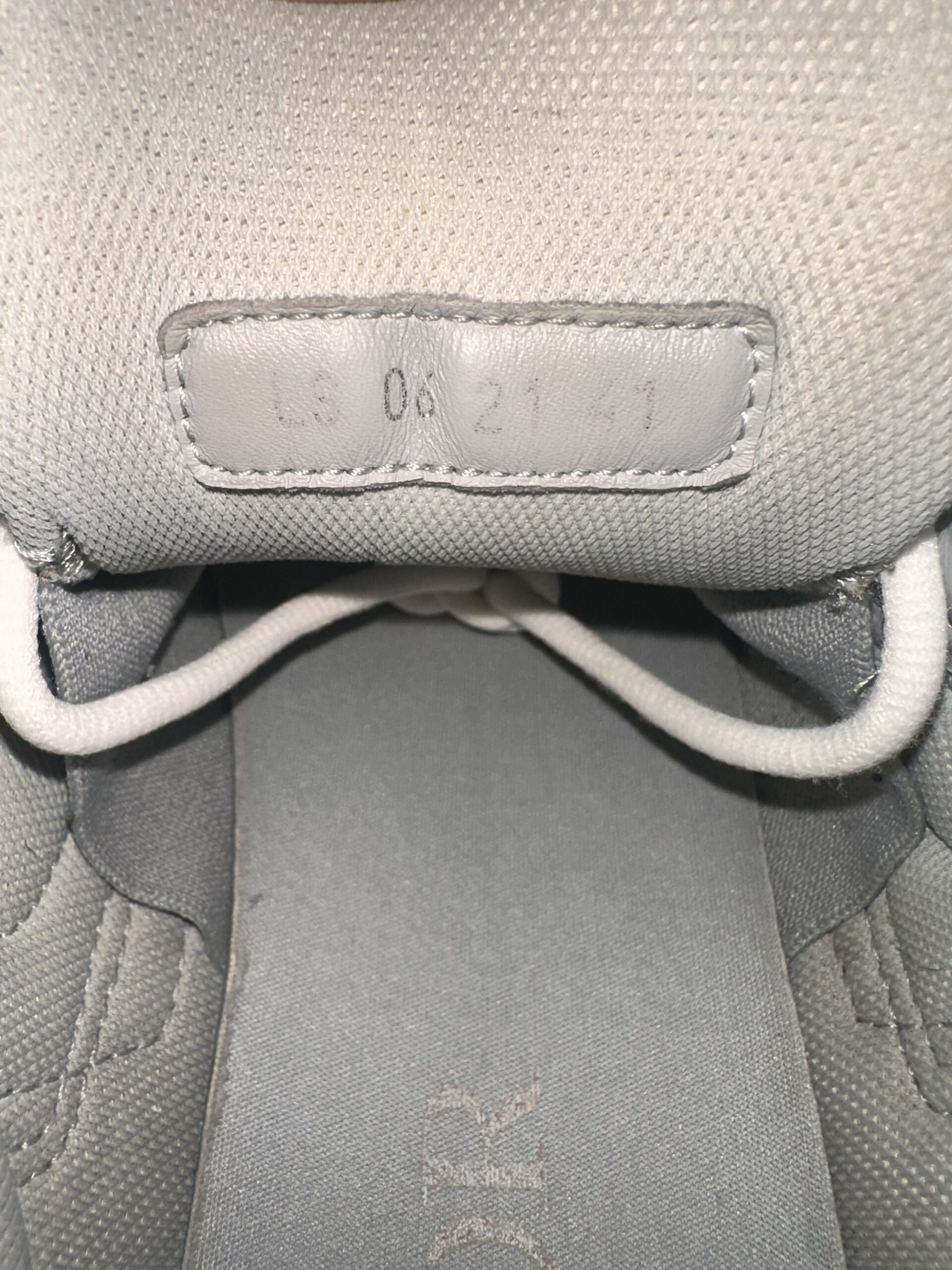 Christian Dior B30 (US 8) - Image 15