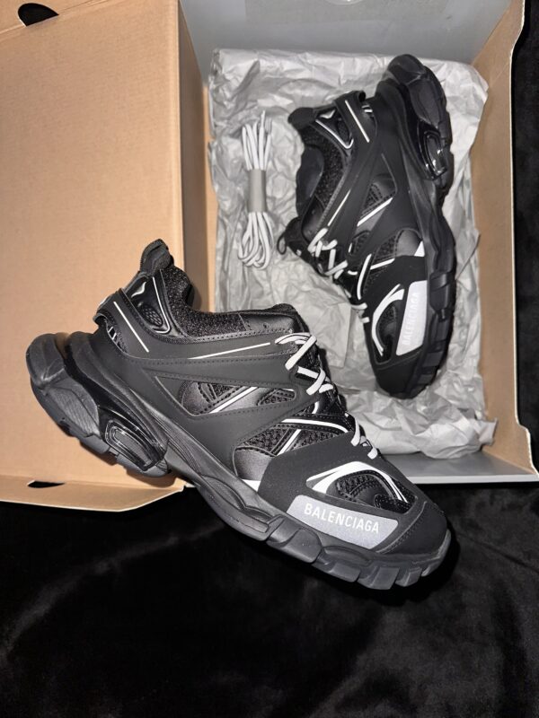 Balenciaga Track (US 8)
