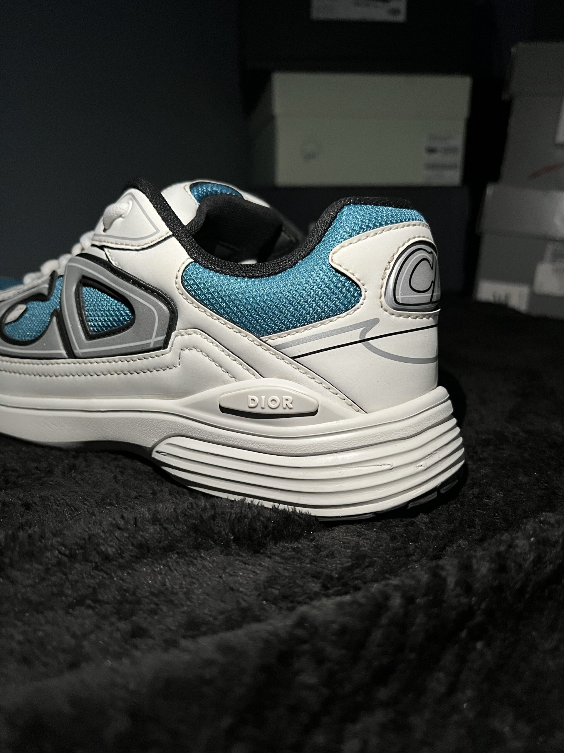 Christian Dior B30 (US 9) - Image 15