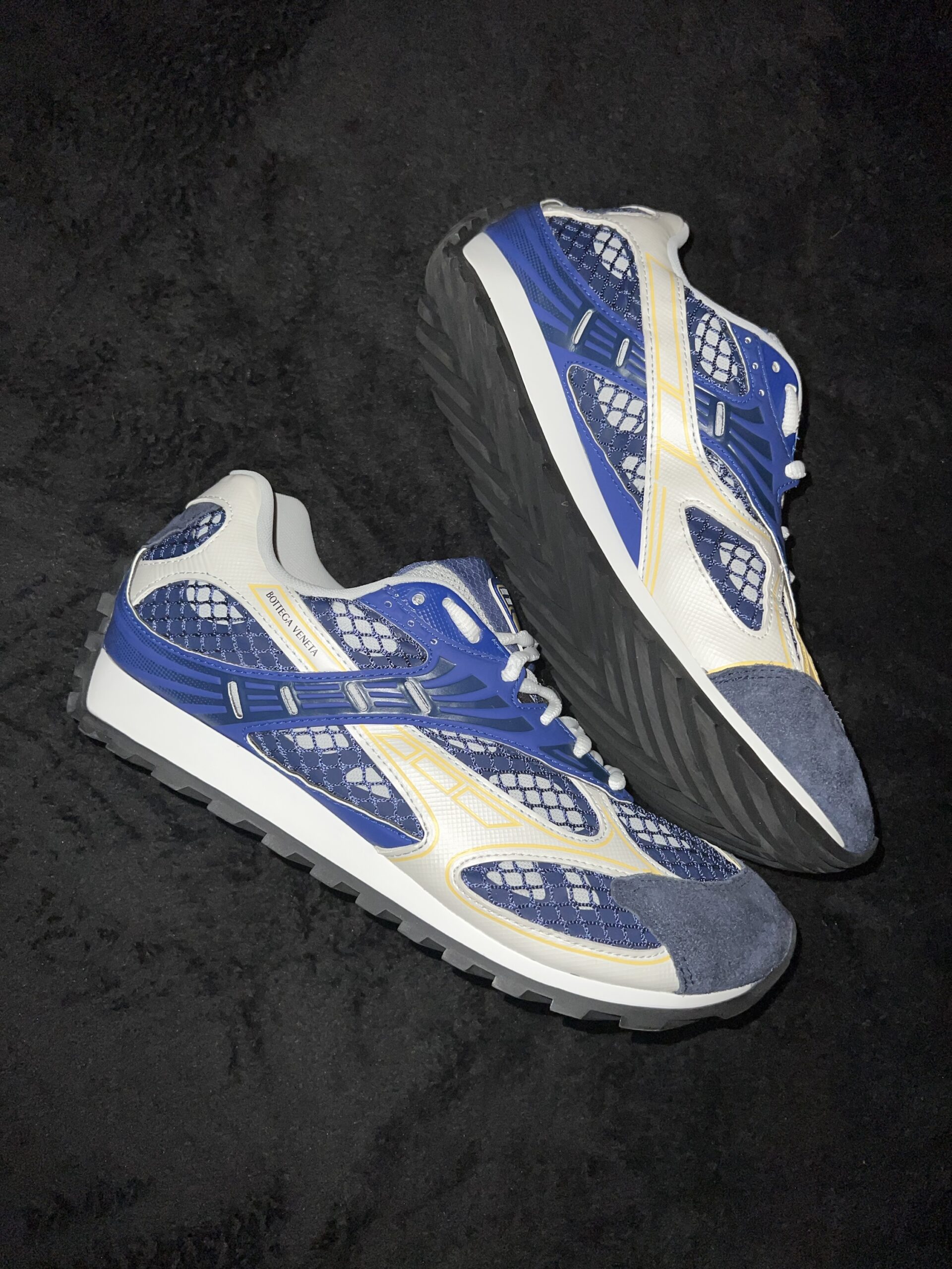 Bottega Veneta Orbit (US 10) - Image 2