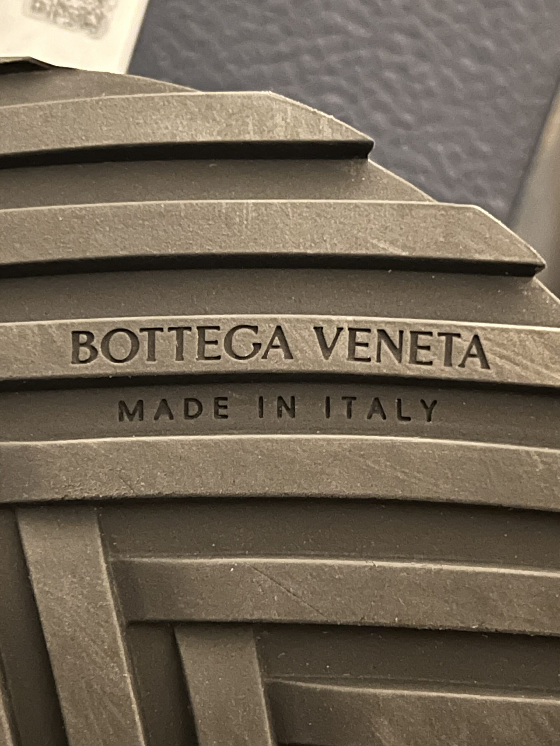Bottega Veneta Orbit (US 10) - Image 13