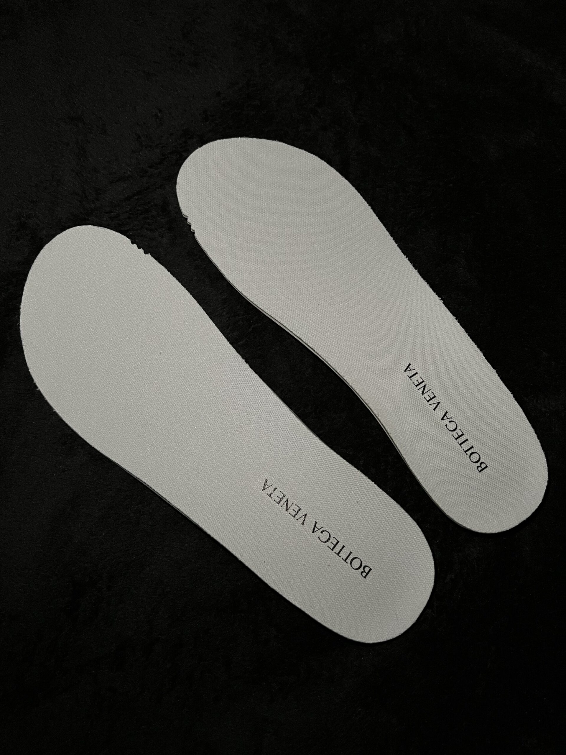 Bottega Veneta Orbit (US 10) - Image 17