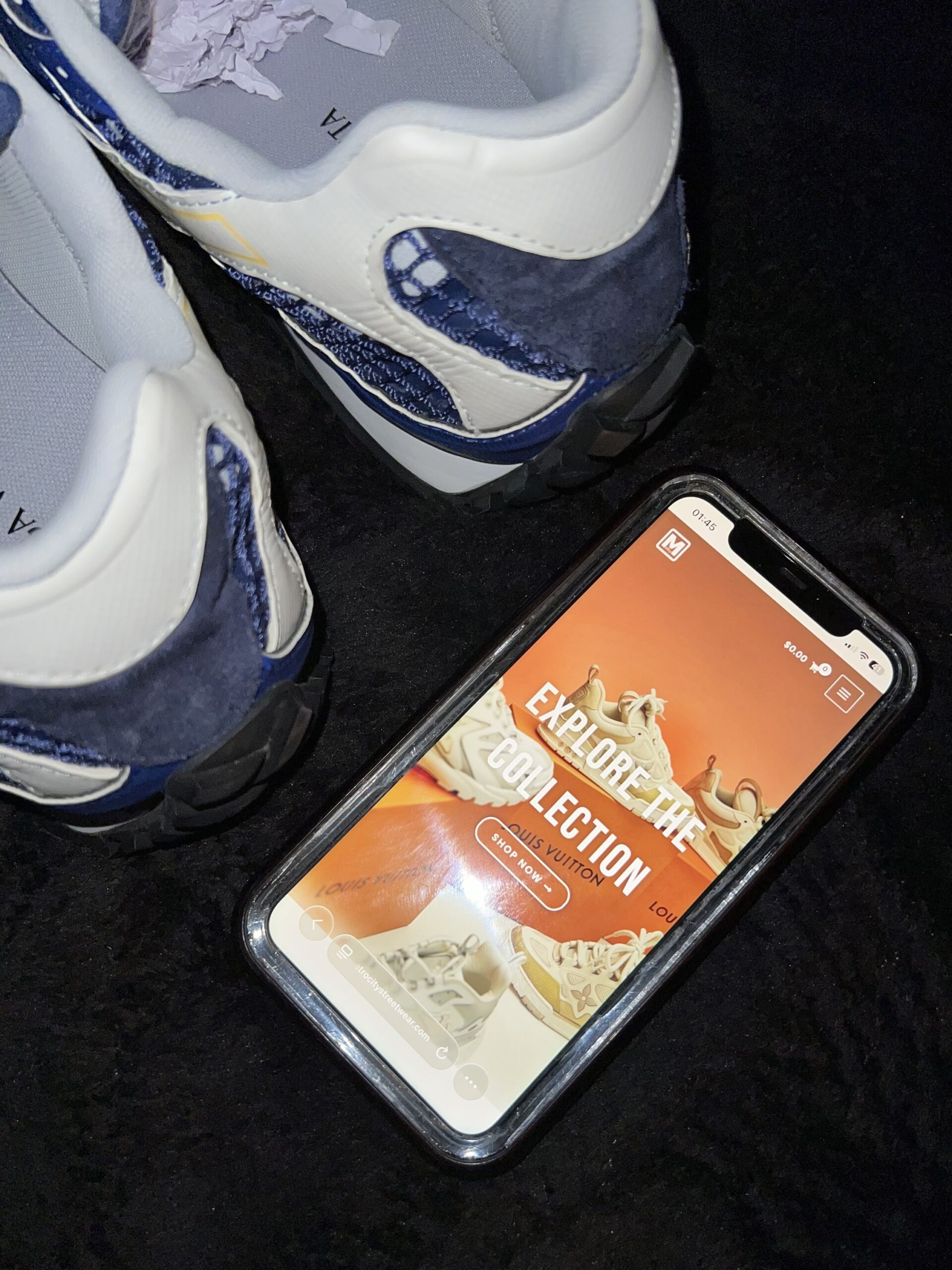 Bottega Veneta Orbit (US 10) - Image 20