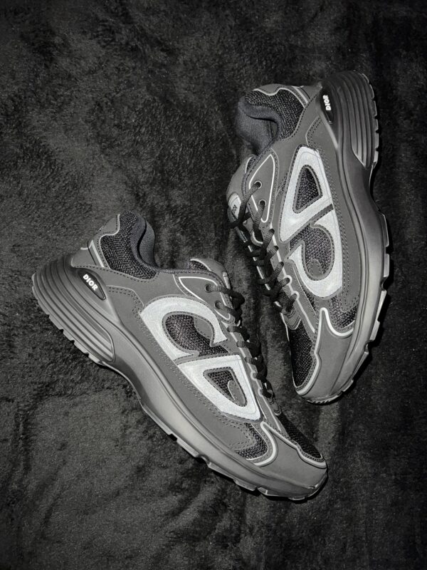 Christian Dior B30 (US 10)