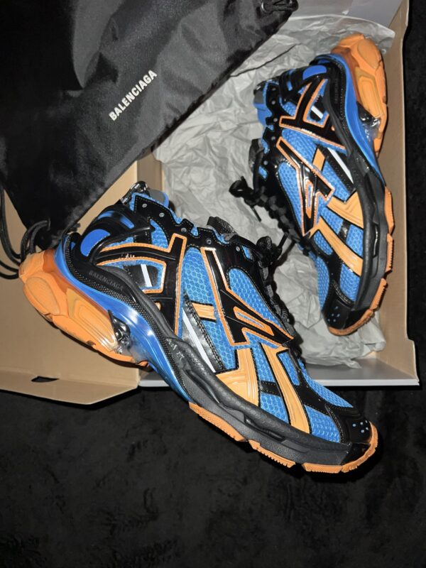 Balenciaga Runner (US 12)