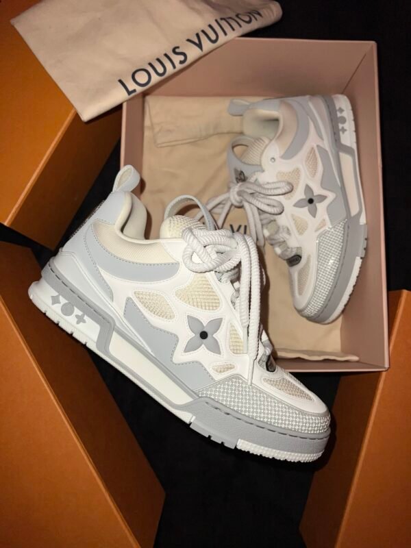 Louis Vuitton Skate (US 9)