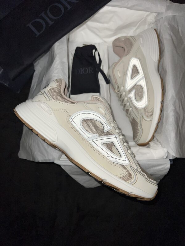 Christian Dior B30 (US 9)