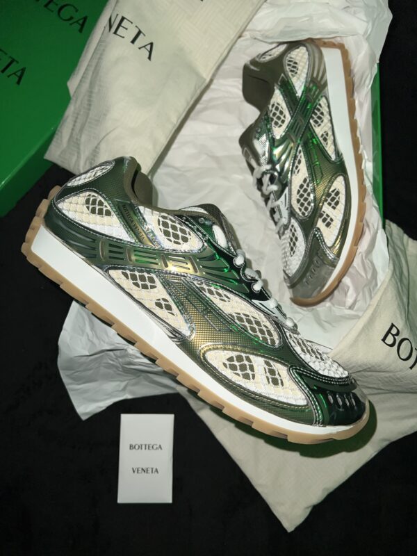 Bottega Veneta Orbit (US 12)