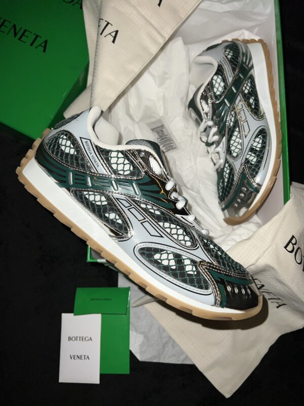 Bottega Veneta Orbit (US 12)