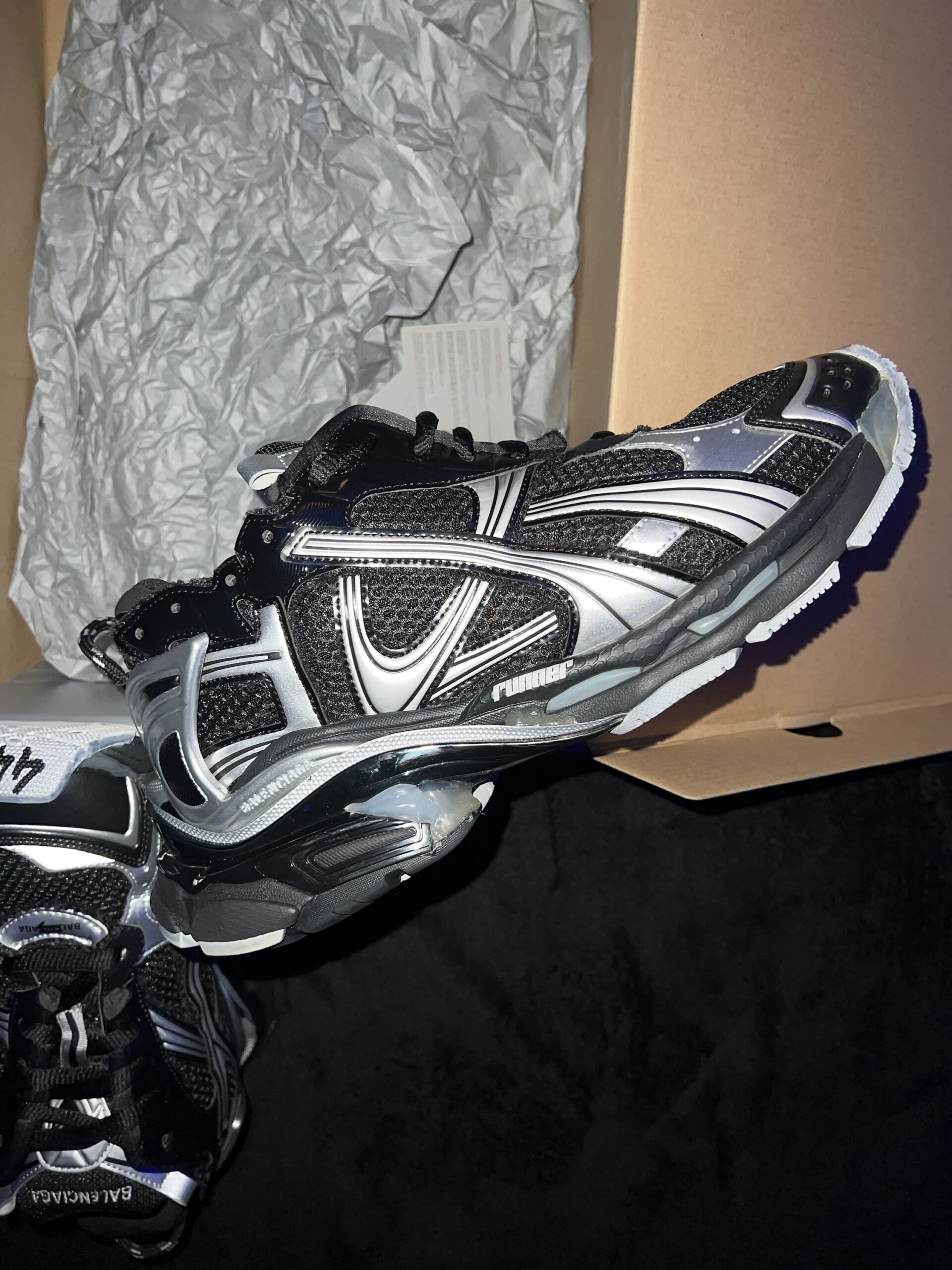 Balenciaga Runner v2 (US 11) - Image 10