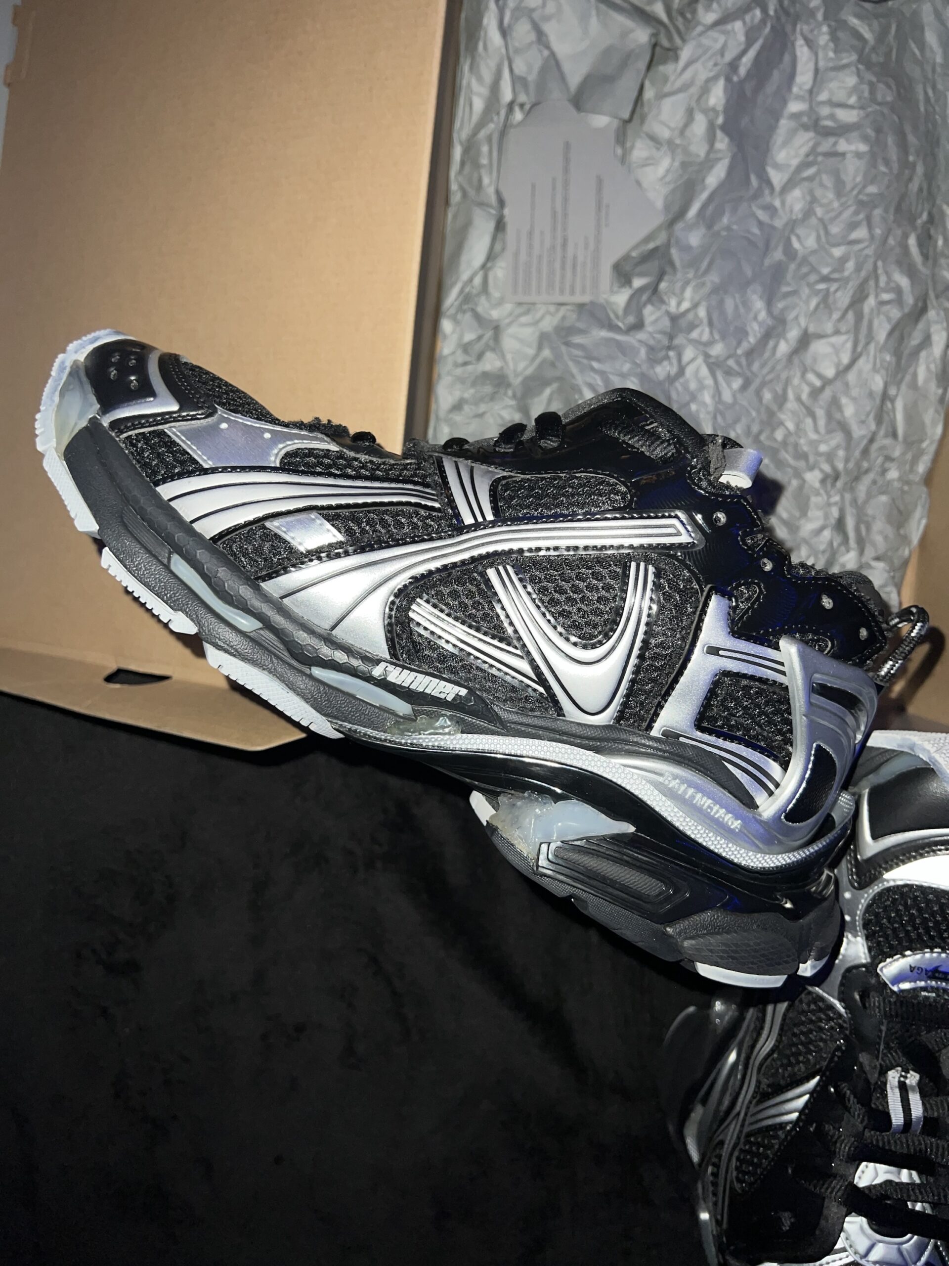 Balenciaga Runner v2 (US 11) - Image 11