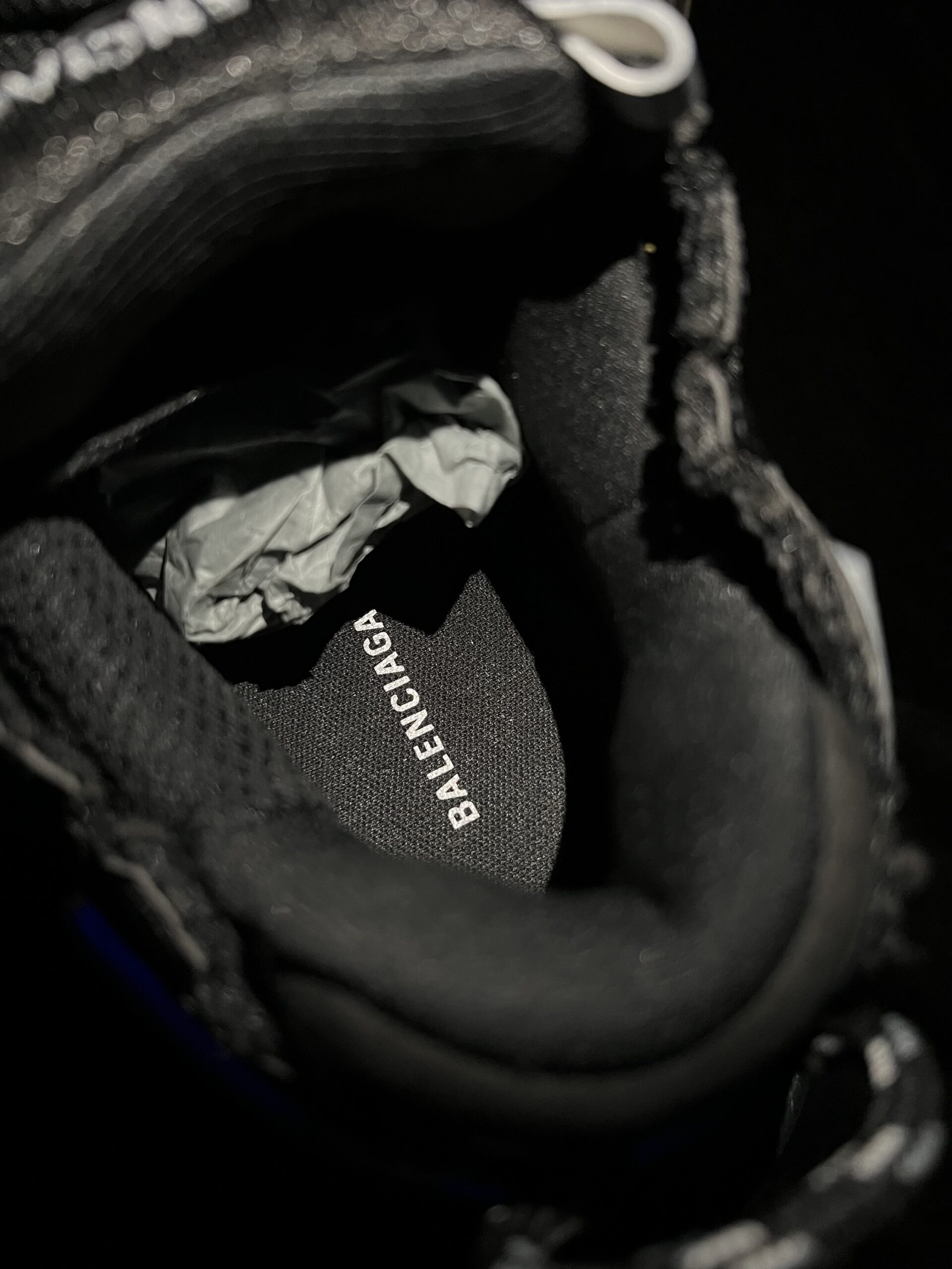 Balenciaga Runner v2 (US 11) - Image 16