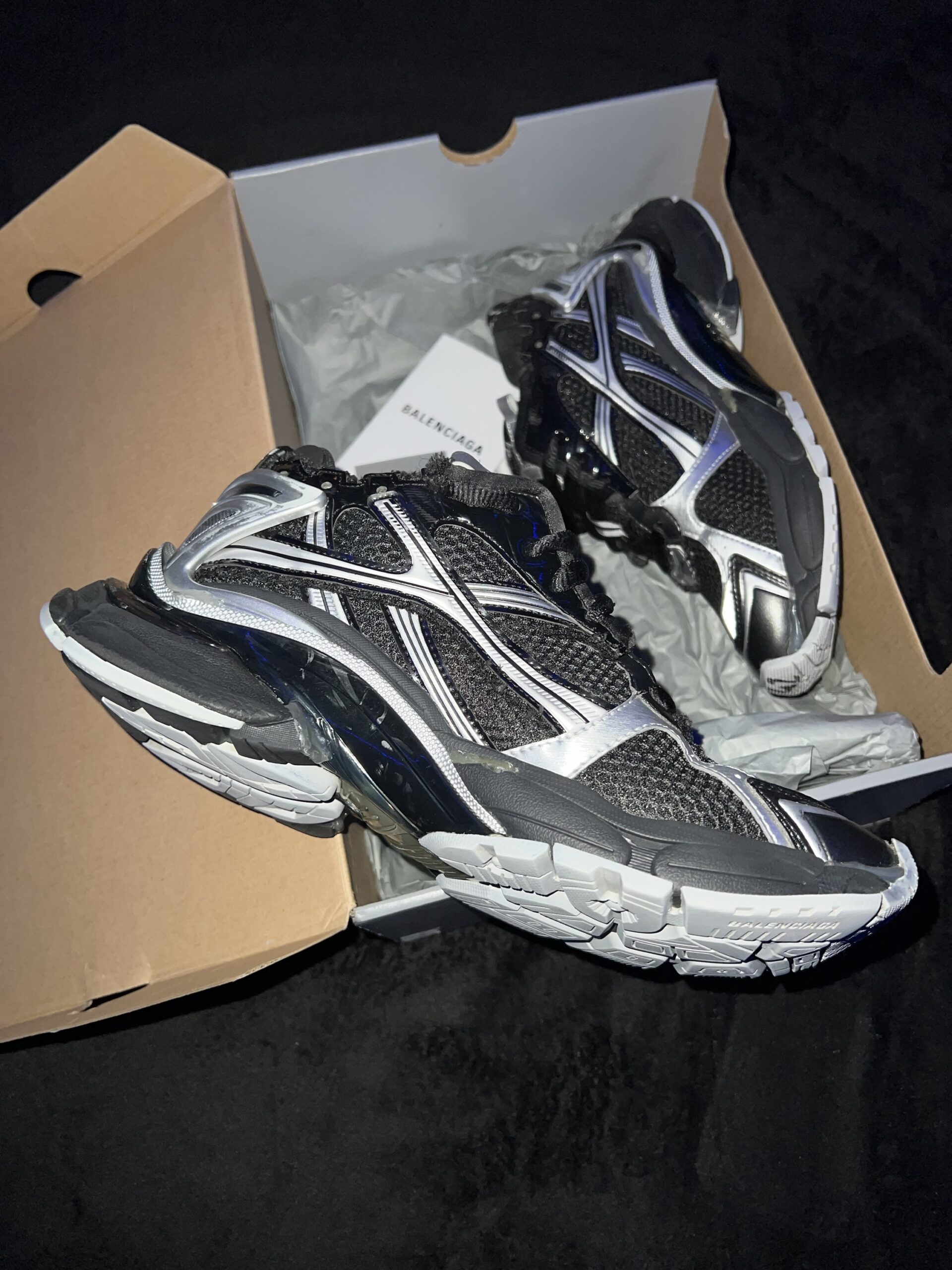 Balenciaga Runner v2 (US 9) - Image 7