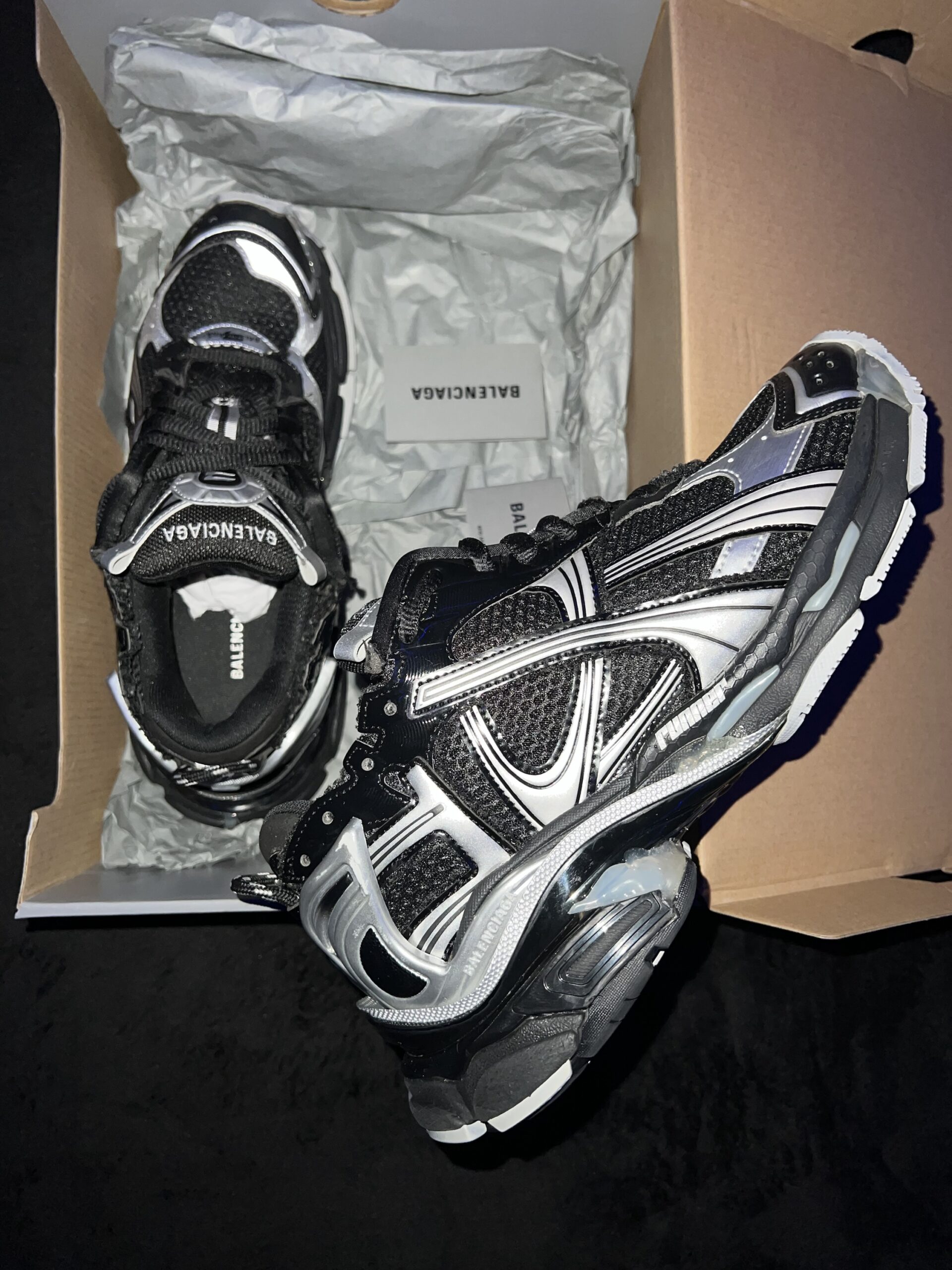 Balenciaga Runner v2 (US 9) - Image 8