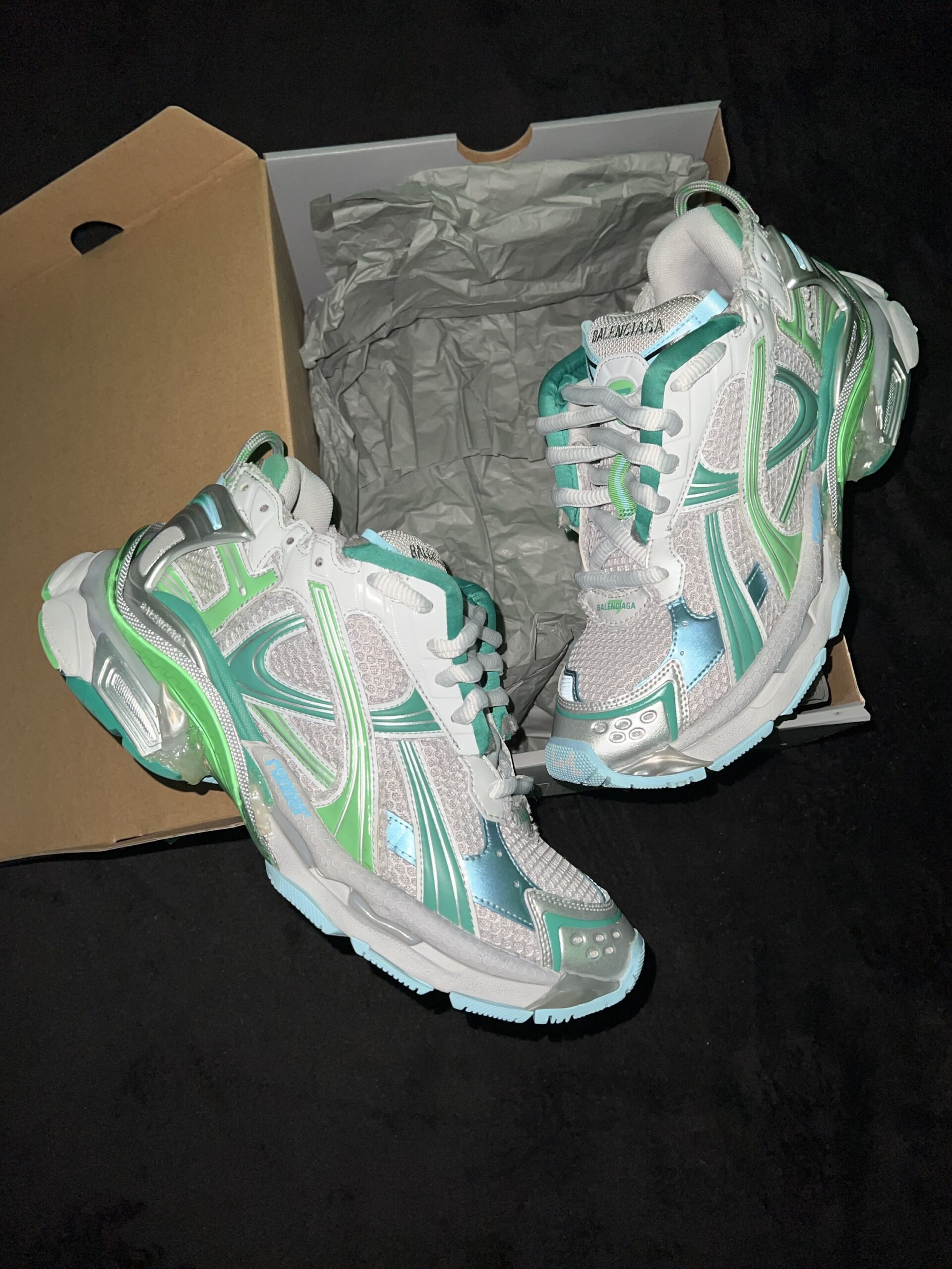 Balenciaga Runner v2 (US 8) - Image 3