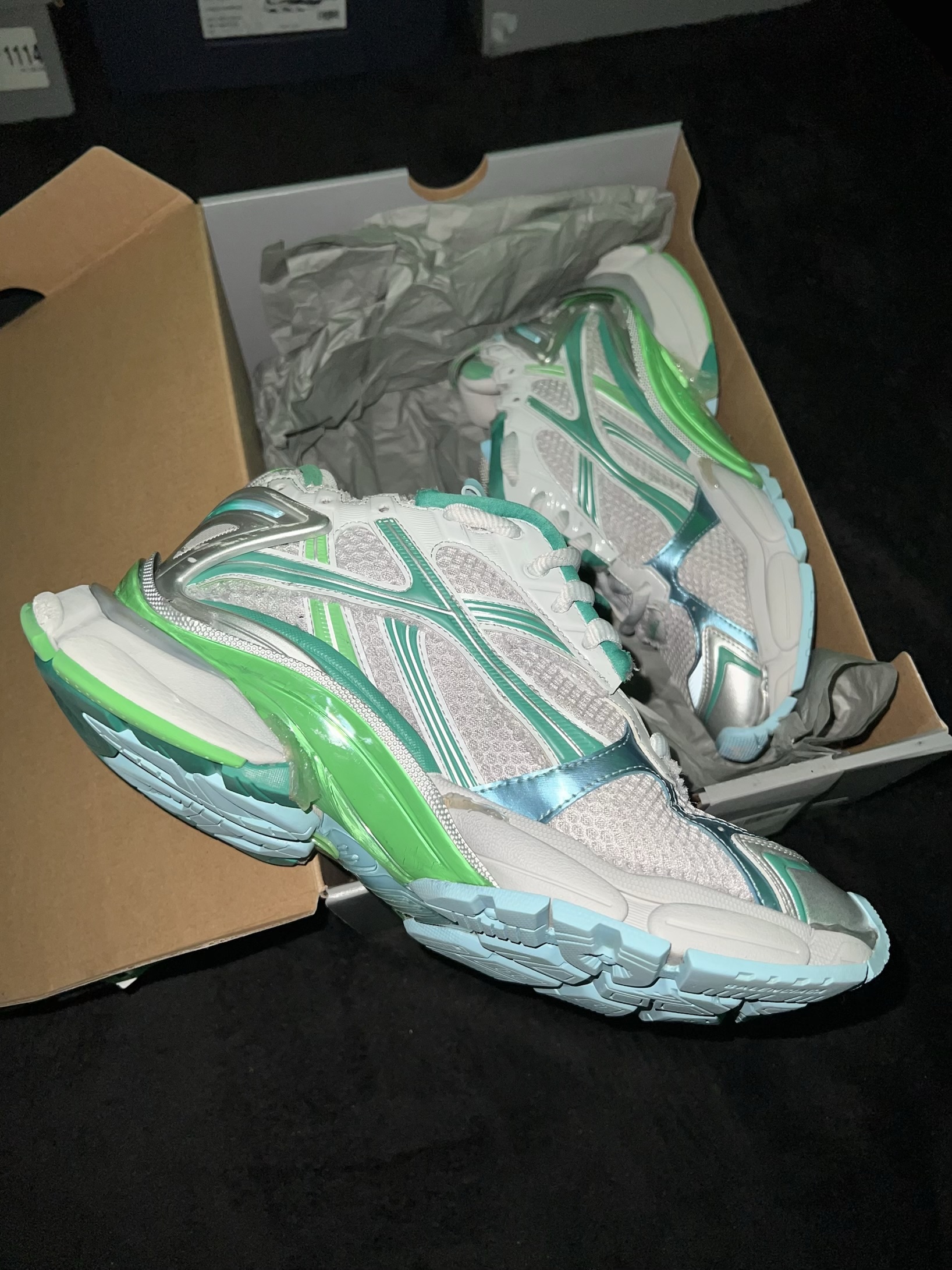 Balenciaga Runner v2 (US 8) - Image 6