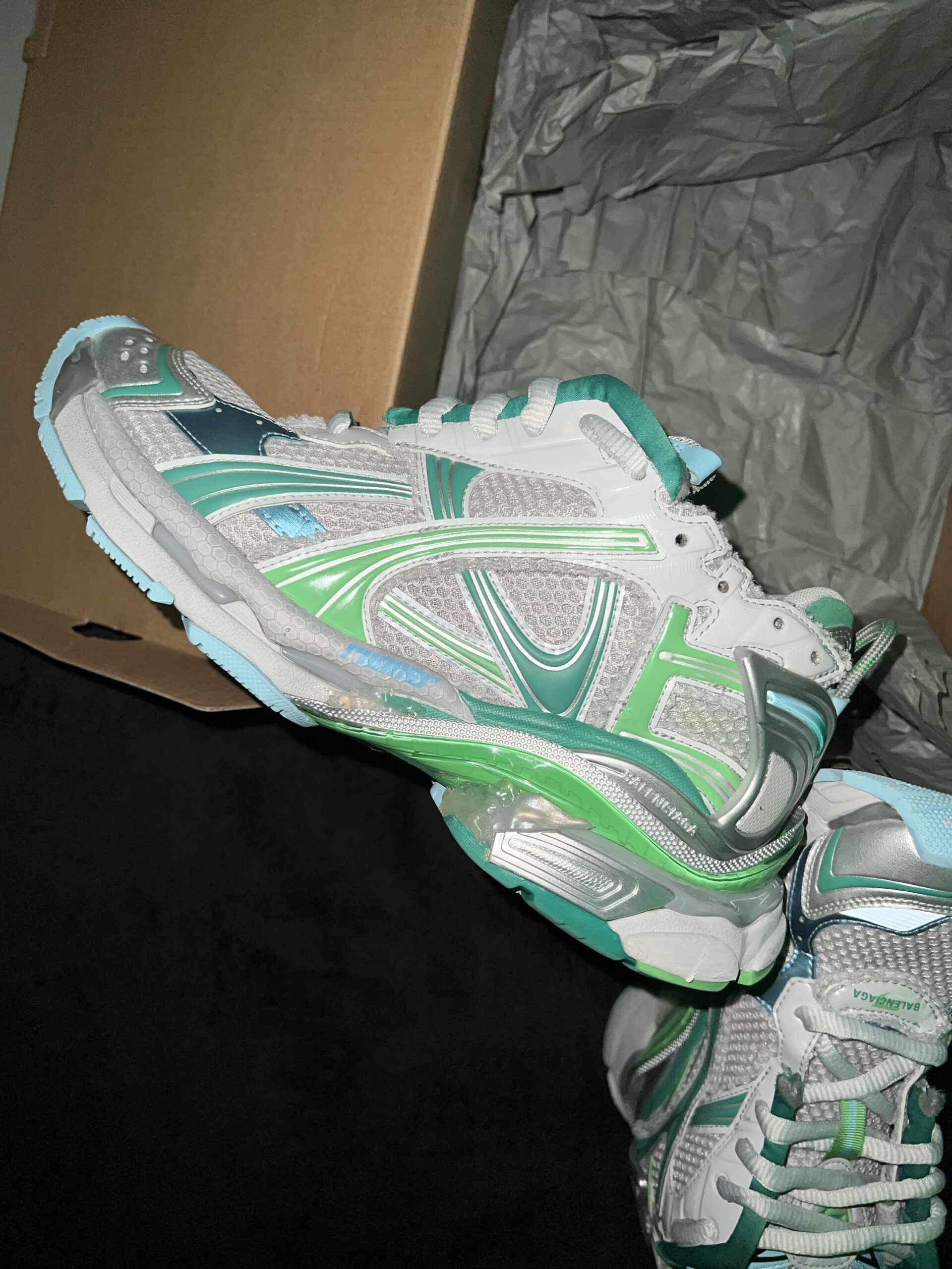 Balenciaga Runner v2 (US 8) - Image 12