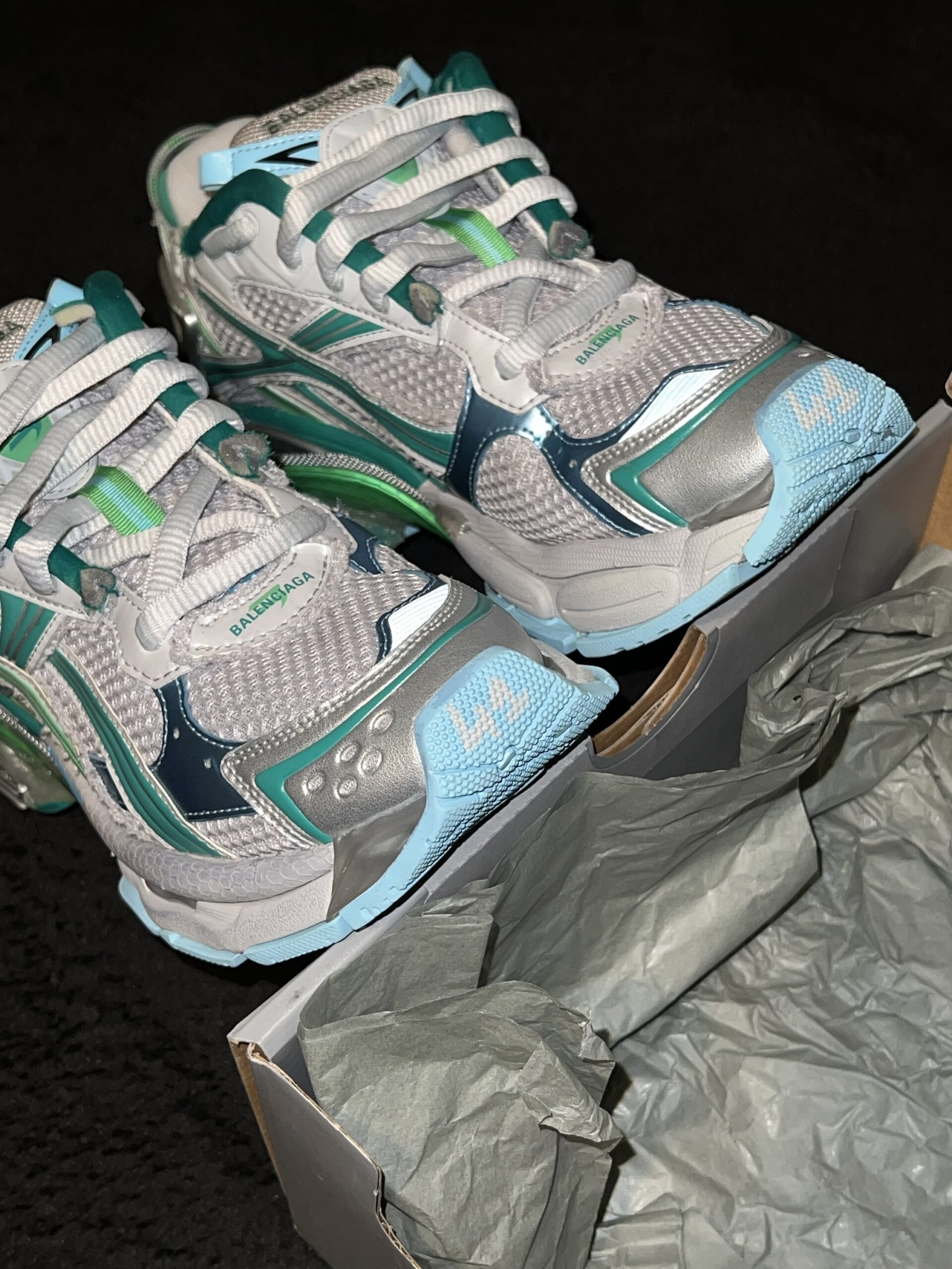 Balenciaga Runner v2 (US 8) - Image 13