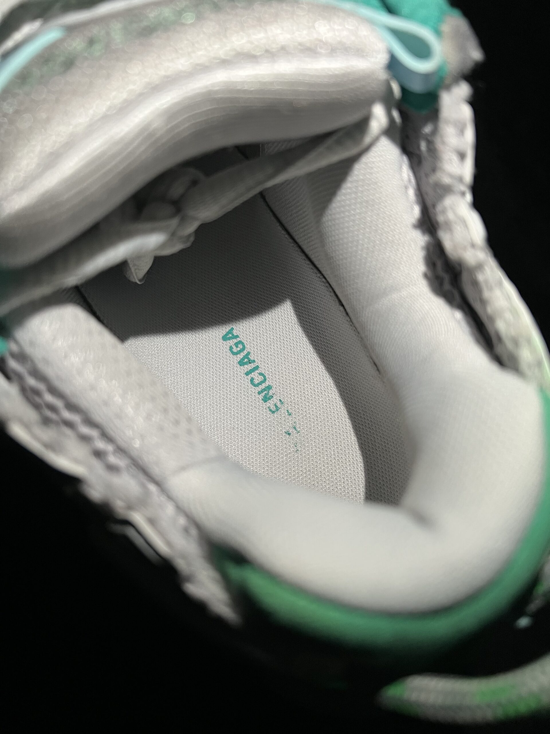 Balenciaga Runner v2 (US 8) - Image 17