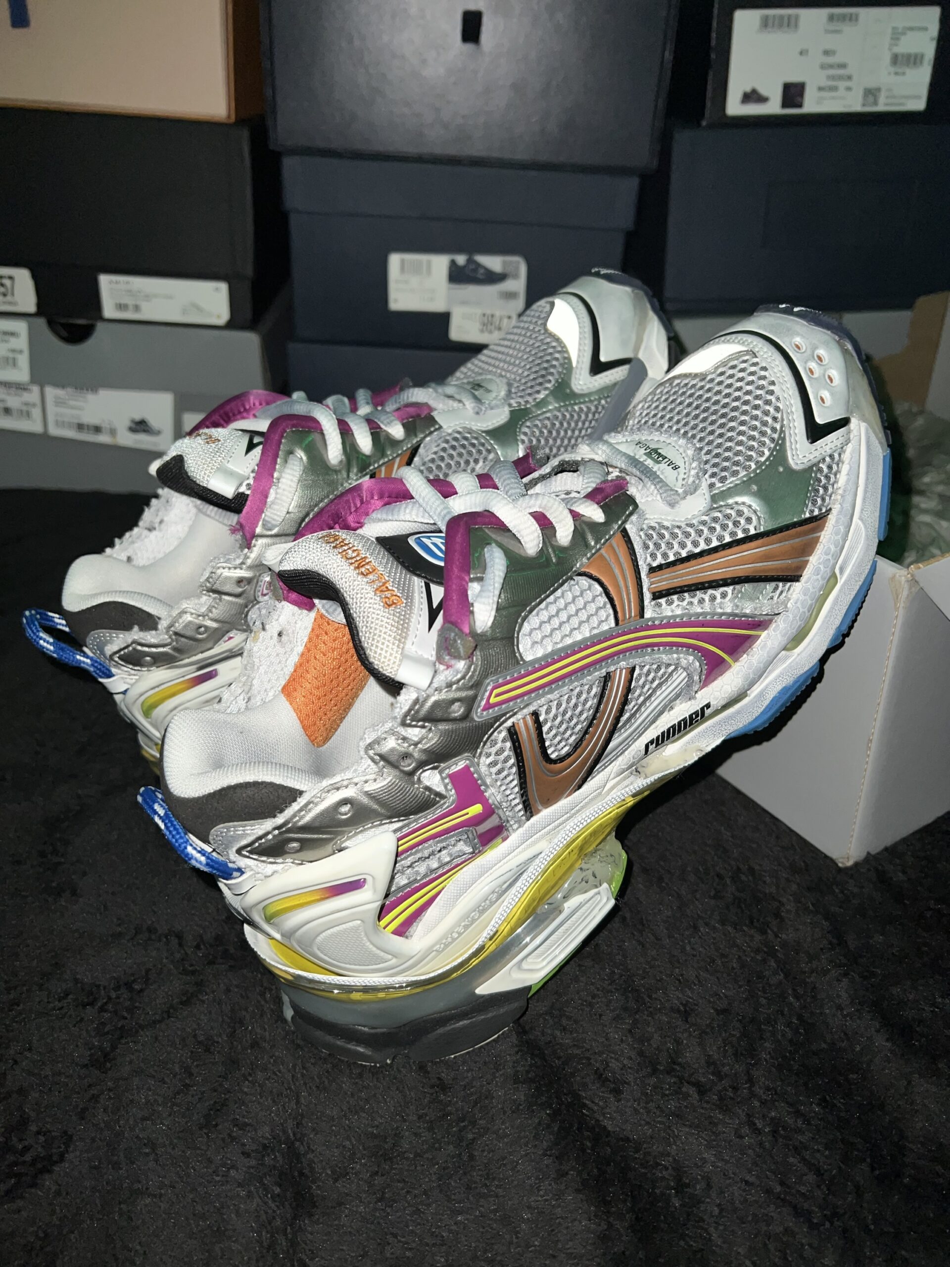 Balenciaga Runner v2 (US 11) - Image 8