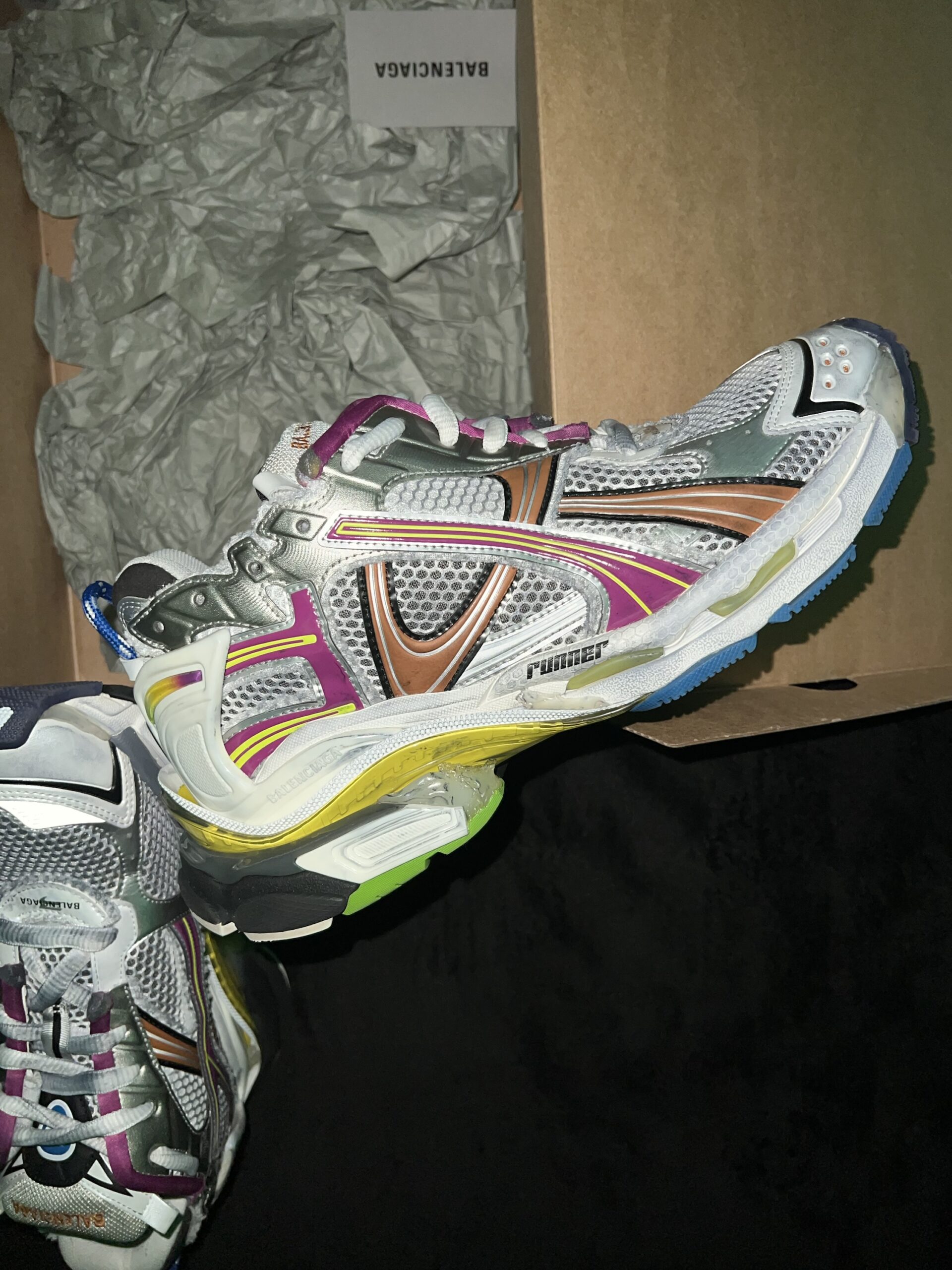 Balenciaga Runner v2 (US 11) - Image 9