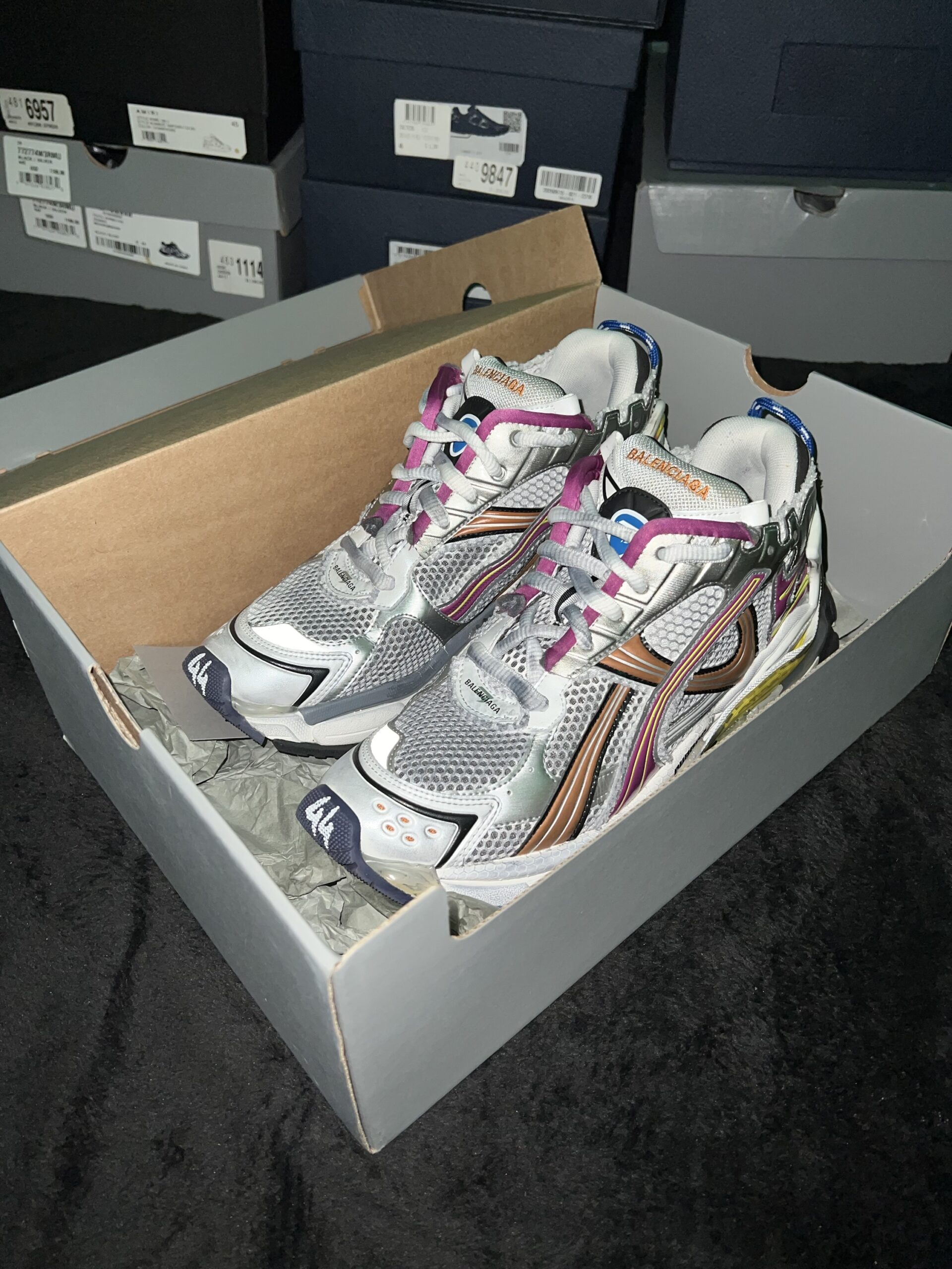 Balenciaga Runner v2 (US 11) - Image 12